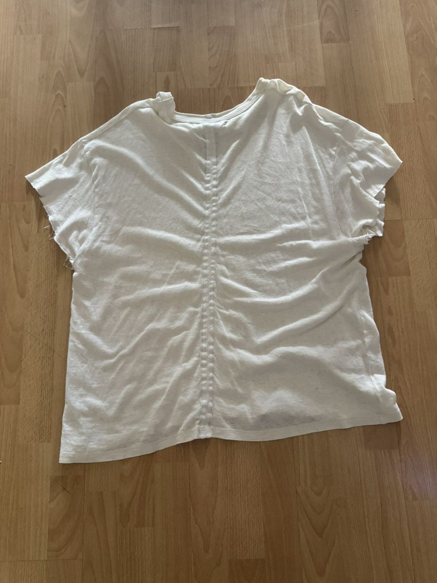 Mr. Completely Distressed white T-shirt Size US XL / EU 56 / 4 - 2 Thumbnail