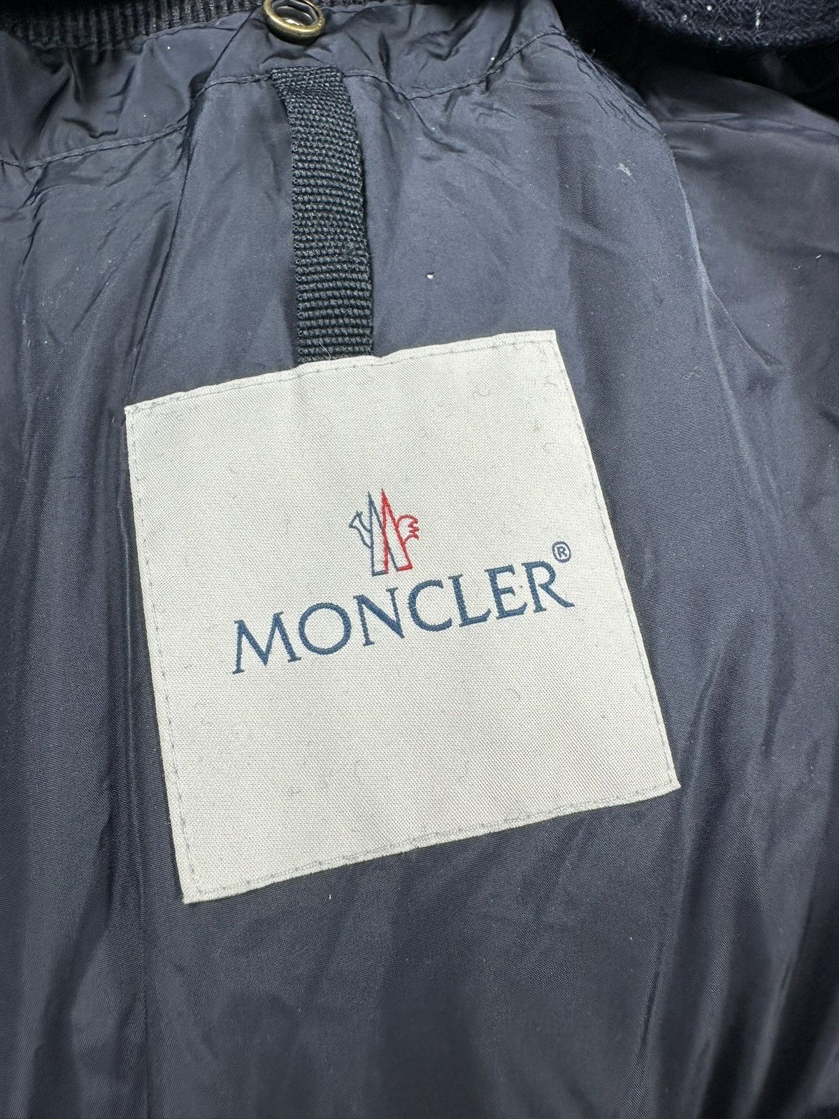 Moncler Moncler Muscade Fur Down Jacket bomber cropped japan Size US M / EU 48-50 / 2 - 14 Thumbnail