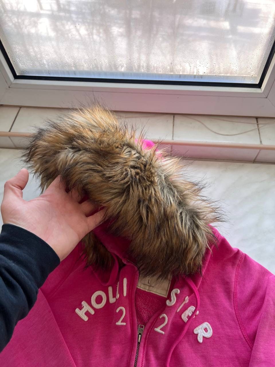 Hollister Y2K Hollister 2000s Faux Fuzzy Fur Pink Hoodie Lgb Style VTG Size L / US 10 / IT 46 - 5 Thumbnail
