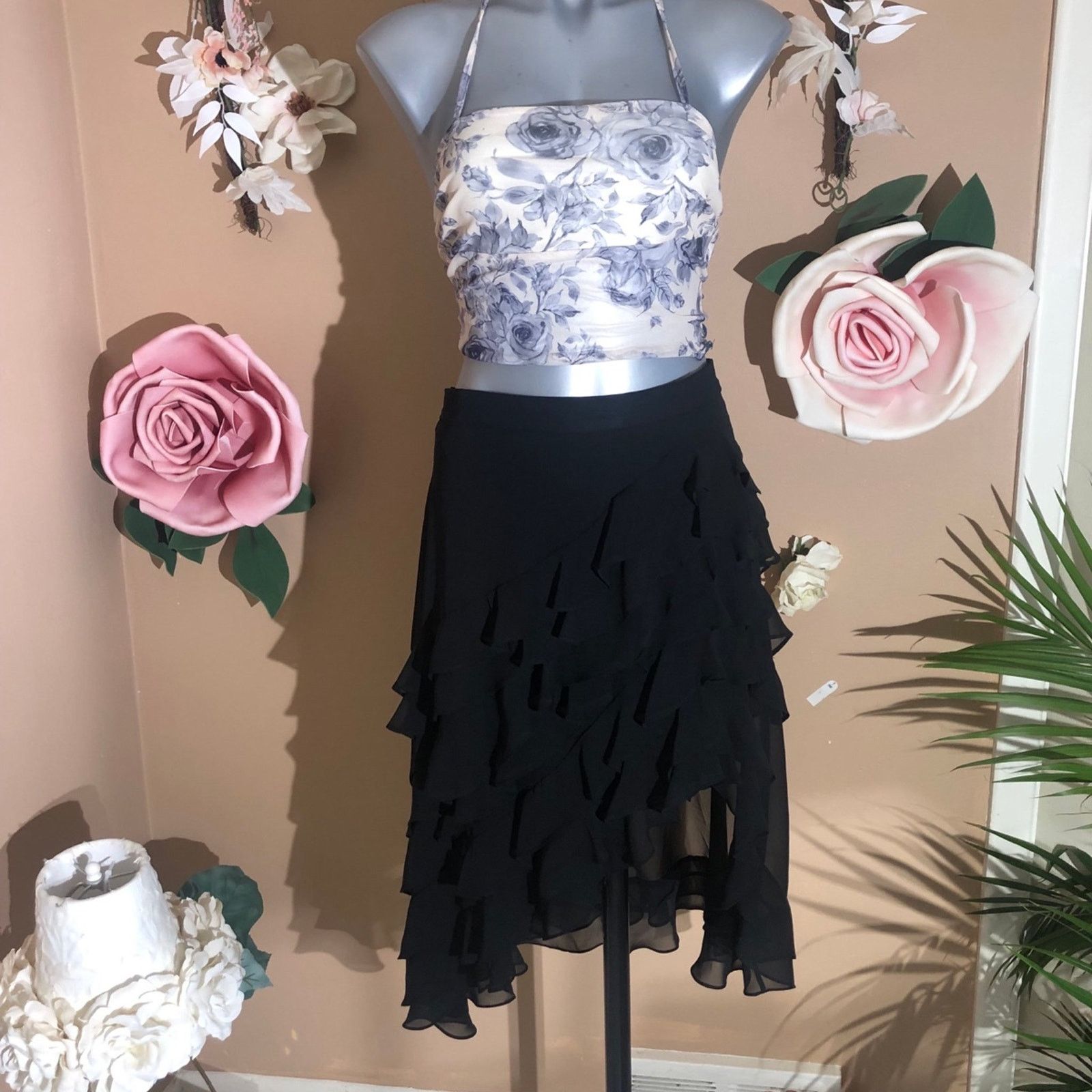 Other Asymmetrical black ruffle skirt from MSK Size 30" / US 8 / IT 44 - 1 Thumbnail