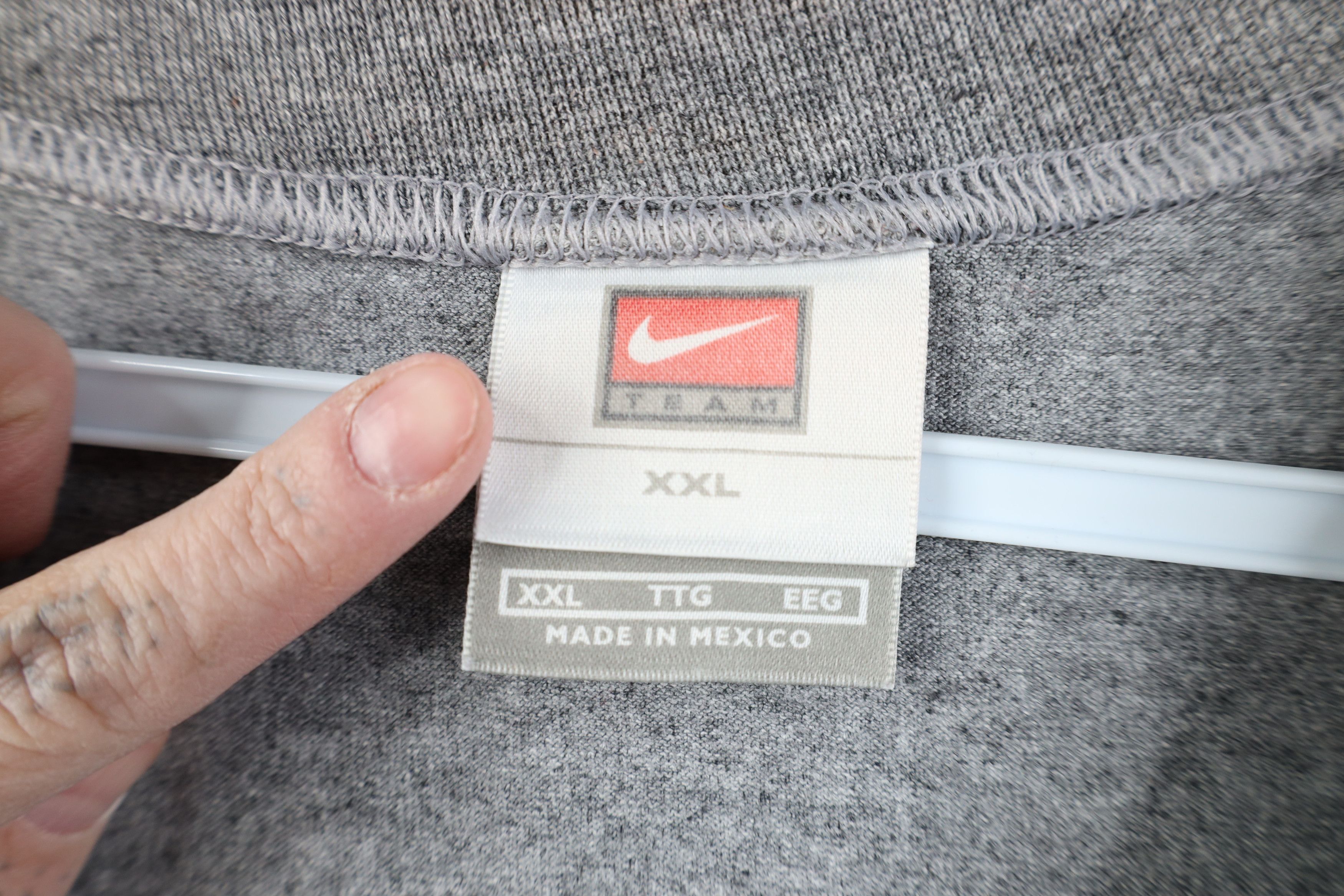 Nike Vintage Nike Swoosh Detroit Tigers Muscle T-Shirt Gray Size US XXL / EU 58 / 5 - 8 Thumbnail