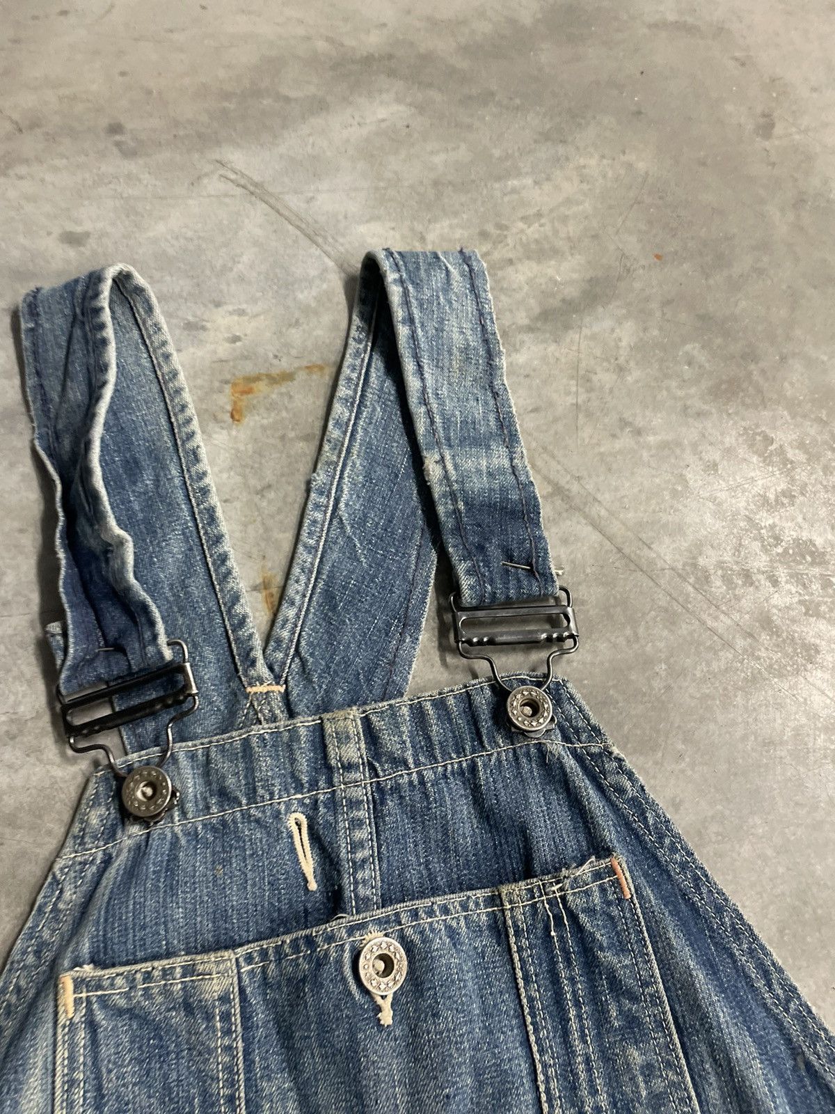 Vintage 40s Wreath Button Selvedge Denim Overalls
