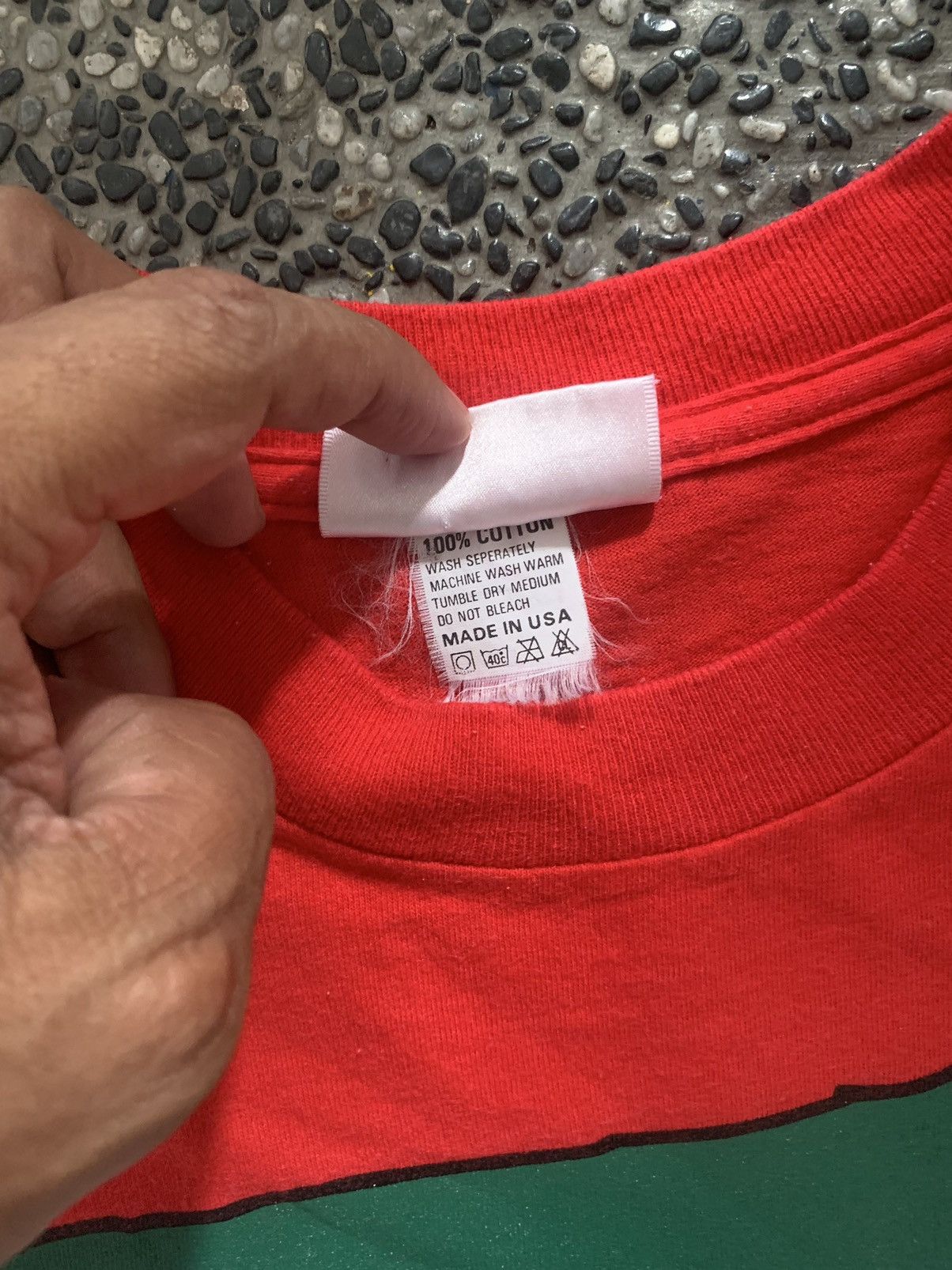 Coca Cola × Vintage Vintage 90s Coke Coca Cola Polar Bear Promo T shirt Size US M / EU 48-50 / 2 - 8 Thumbnail