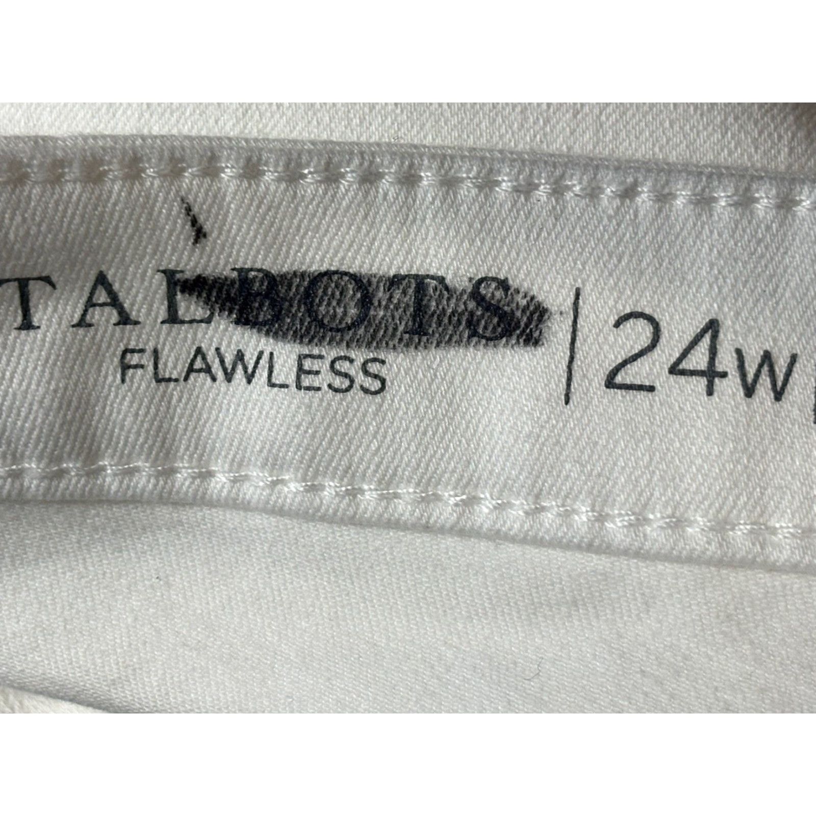 Talbots VINTAGE? No. But it's Talbots Flawless Slim Ankle Jeans 24W White Women’s Plus Size Jeans Slim Ankle White 24W Talbots Women’s Plus Size Jeans Size 42" / US 20 - 6 Thumbnail