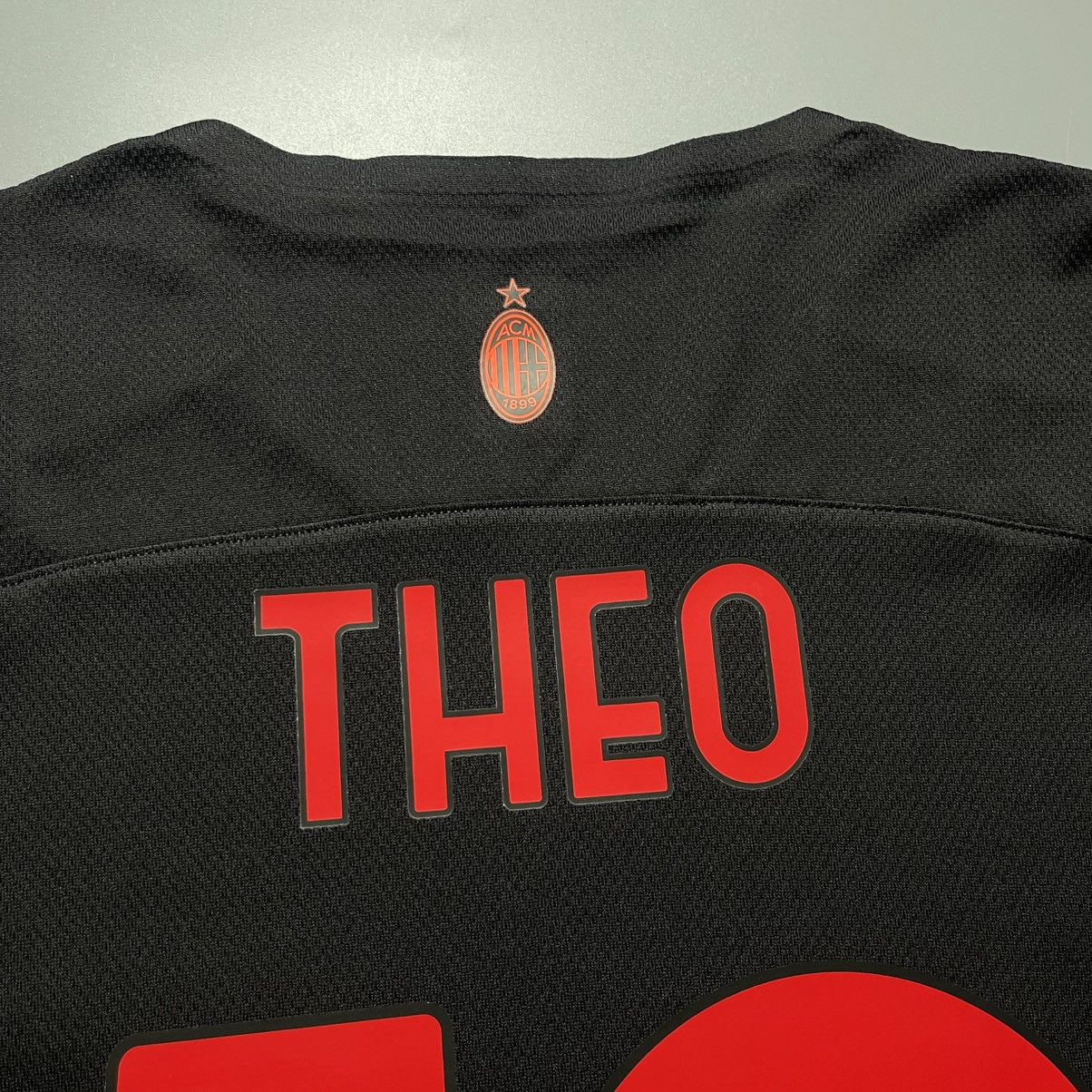 Puma AC MILAN PUMA 2021/2022 SOCCER THIRD JERSEY #19 THEO Size US L / EU 52-54 / 3 - 11 Thumbnail