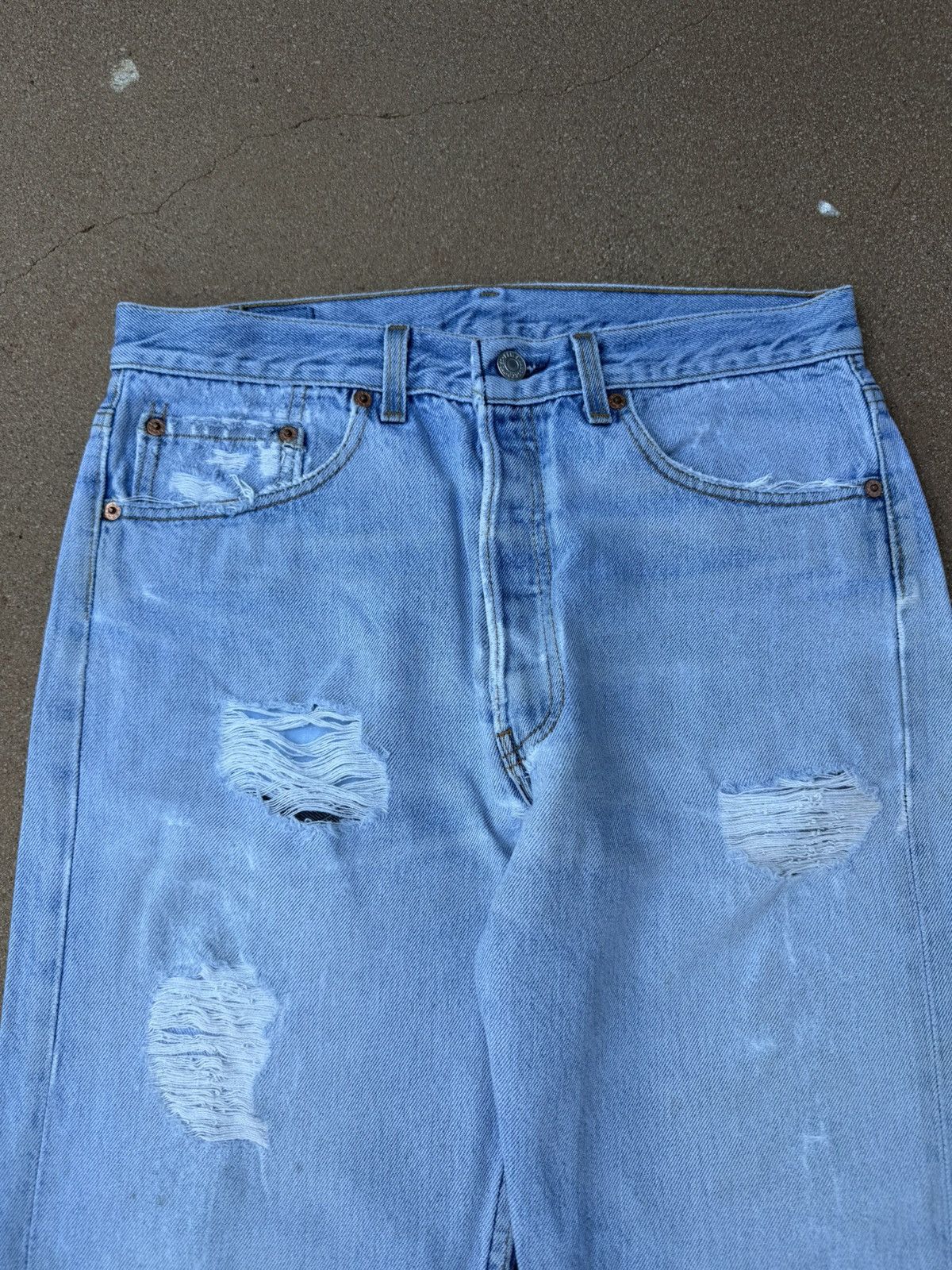 Levi's Vintage 90s Levi’s 501xx Buttonfly Straight Jeans 31x31 Size US 31 - 4 Thumbnail