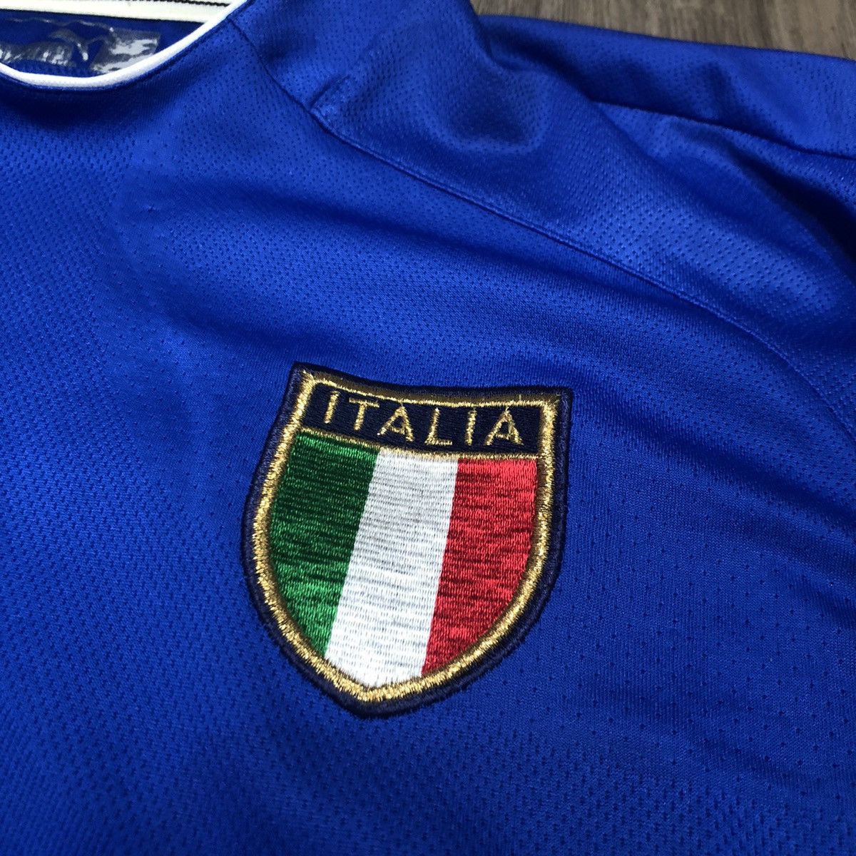 Puma Italy 04/05 home shirt Size US L / EU 52-54 / 3 - 4 Thumbnail