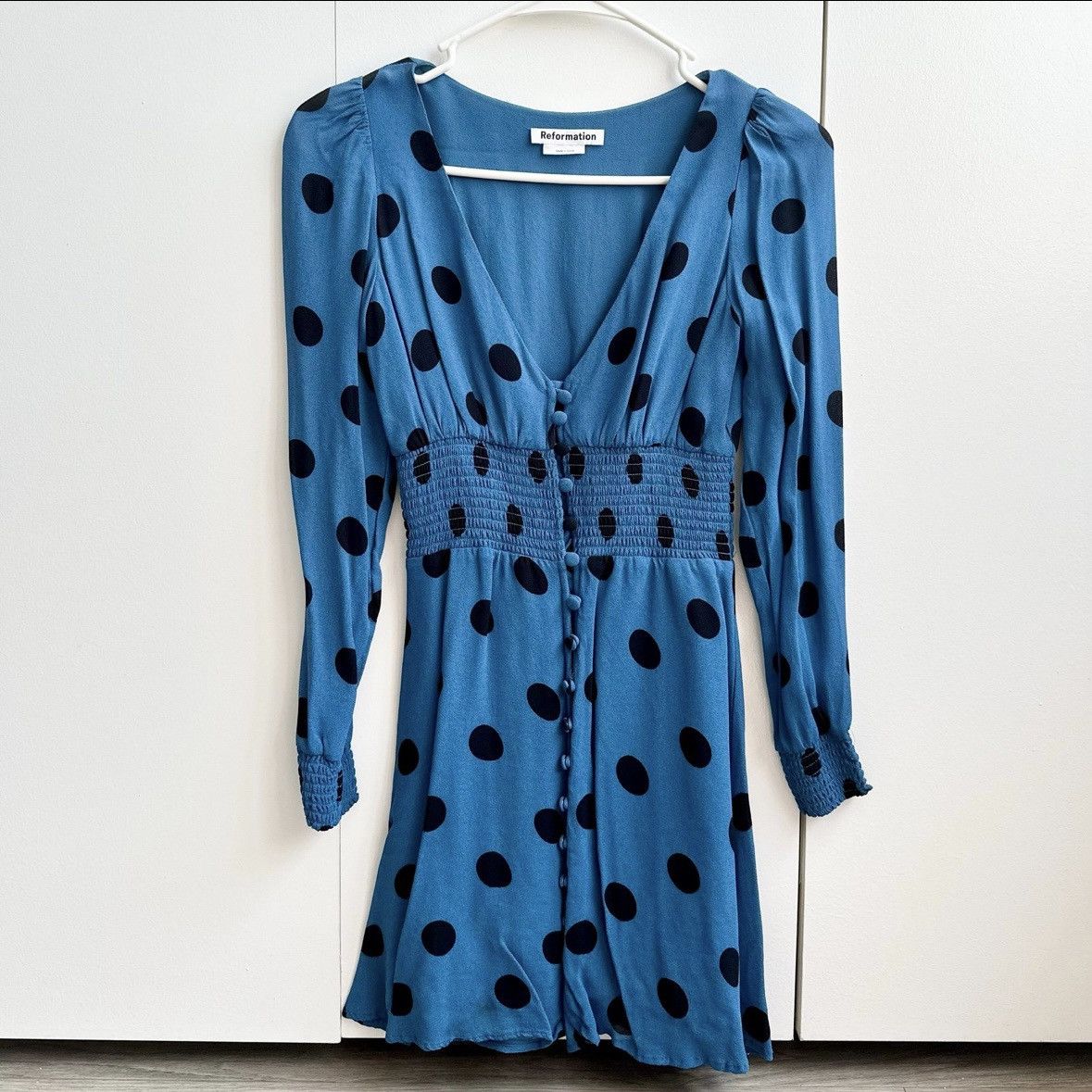 Reformation Reformation Alani Shirred Polka-Dot Georgette Mini Dress Size XS / US 0-2 / IT 36-38 - 8 Thumbnail