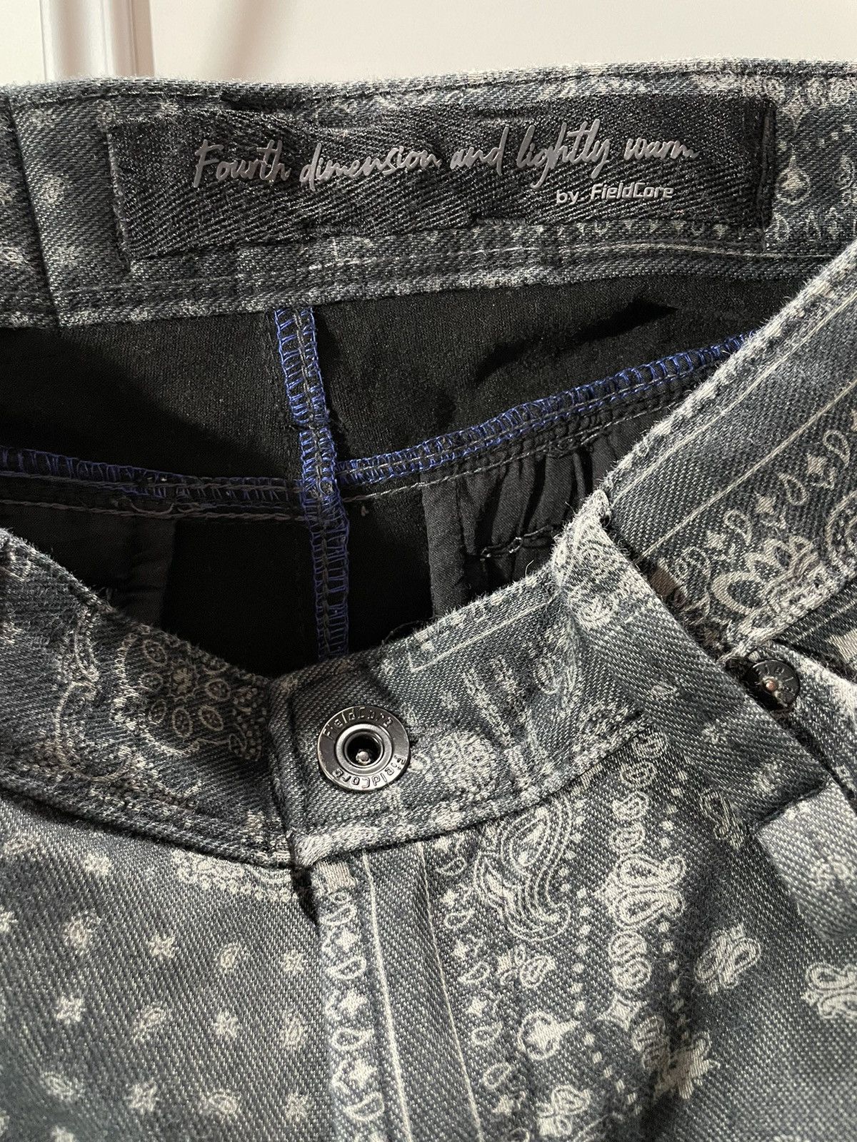 Japanese Brand 🔥FIELDCORE BANDANA SKINNY CARGO LIKE KAPITAL BORO paisley Size US 28 / EU 44 - 5 Thumbnail