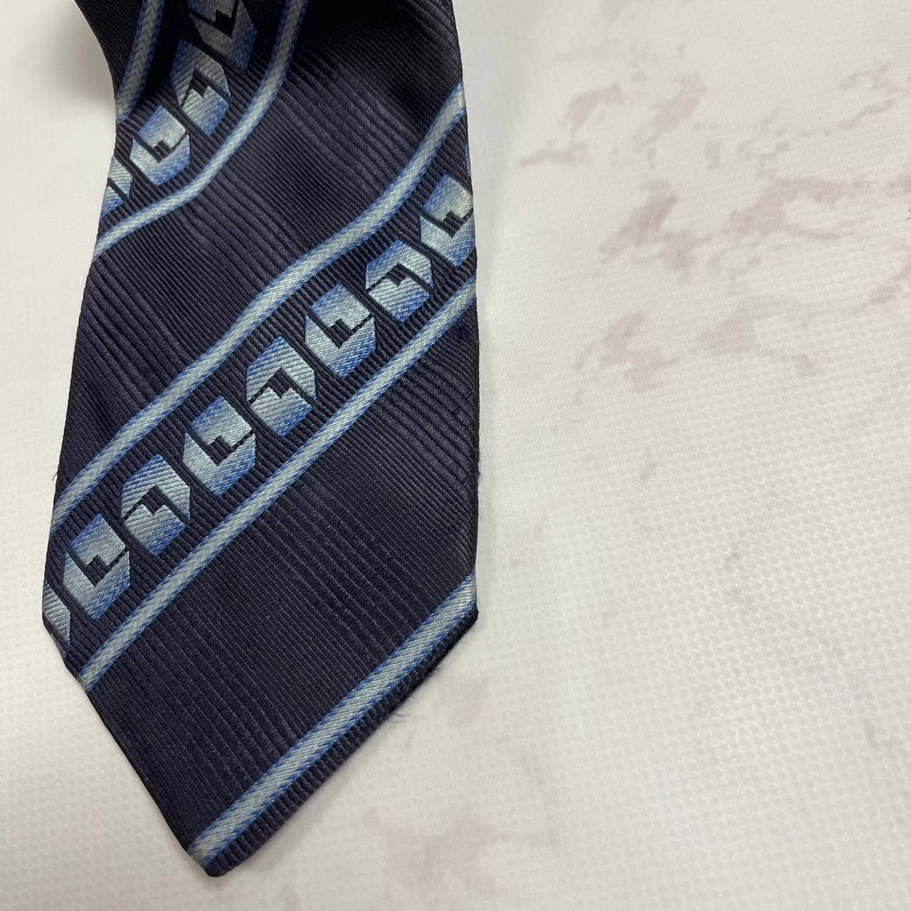 Versace Versace Vintage 90s Tie Silk Logo Size ONE SIZE - 5 Thumbnail