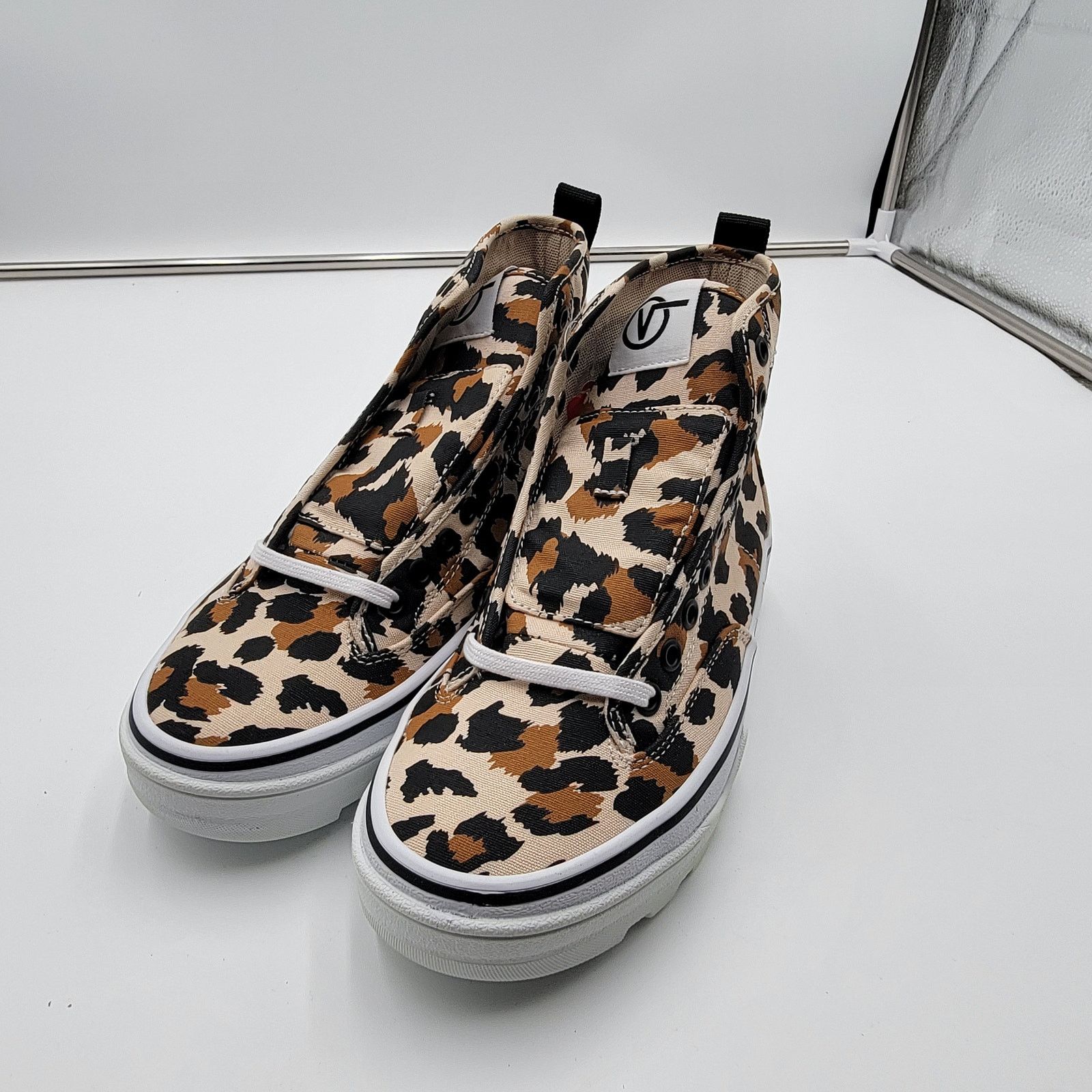Vans Vans Sentry WC 'Leopard' Sz 5.5M/7W VN0A4P3K4XB Size US 7 / IT 37 - 1 Thumbnail