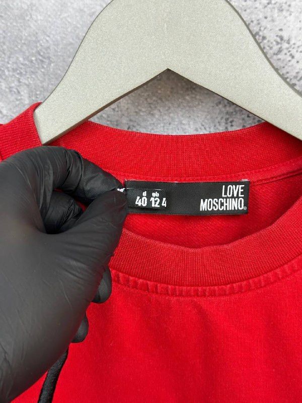 Love Moschino Love Moschino Red Crystal Logo Crew Long Sleeve Sweatshirt Size M / US 6-8 / IT 42-44 - 11 Thumbnail