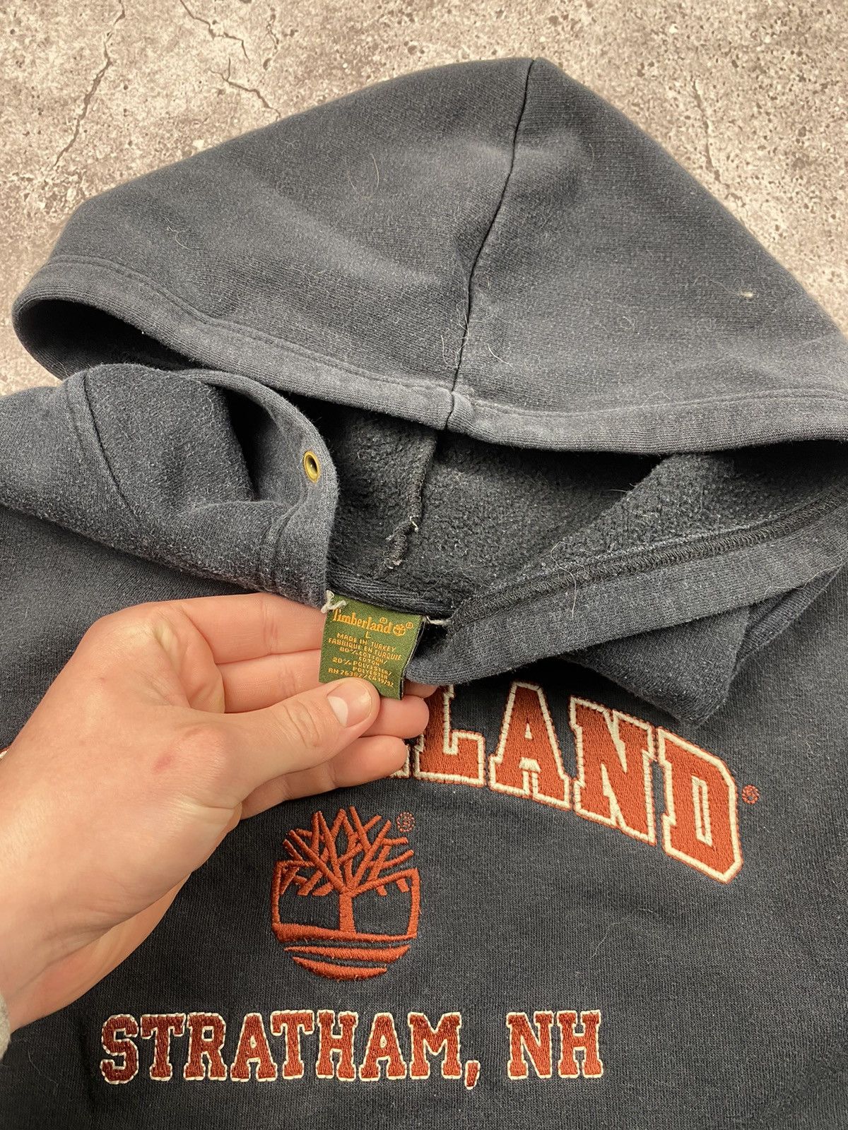 Timberland × Vintage Crazy Vintage Y2K Timberland Hoodie Boxy Faded Size US XL / EU 56 / 4 - 4 Thumbnail