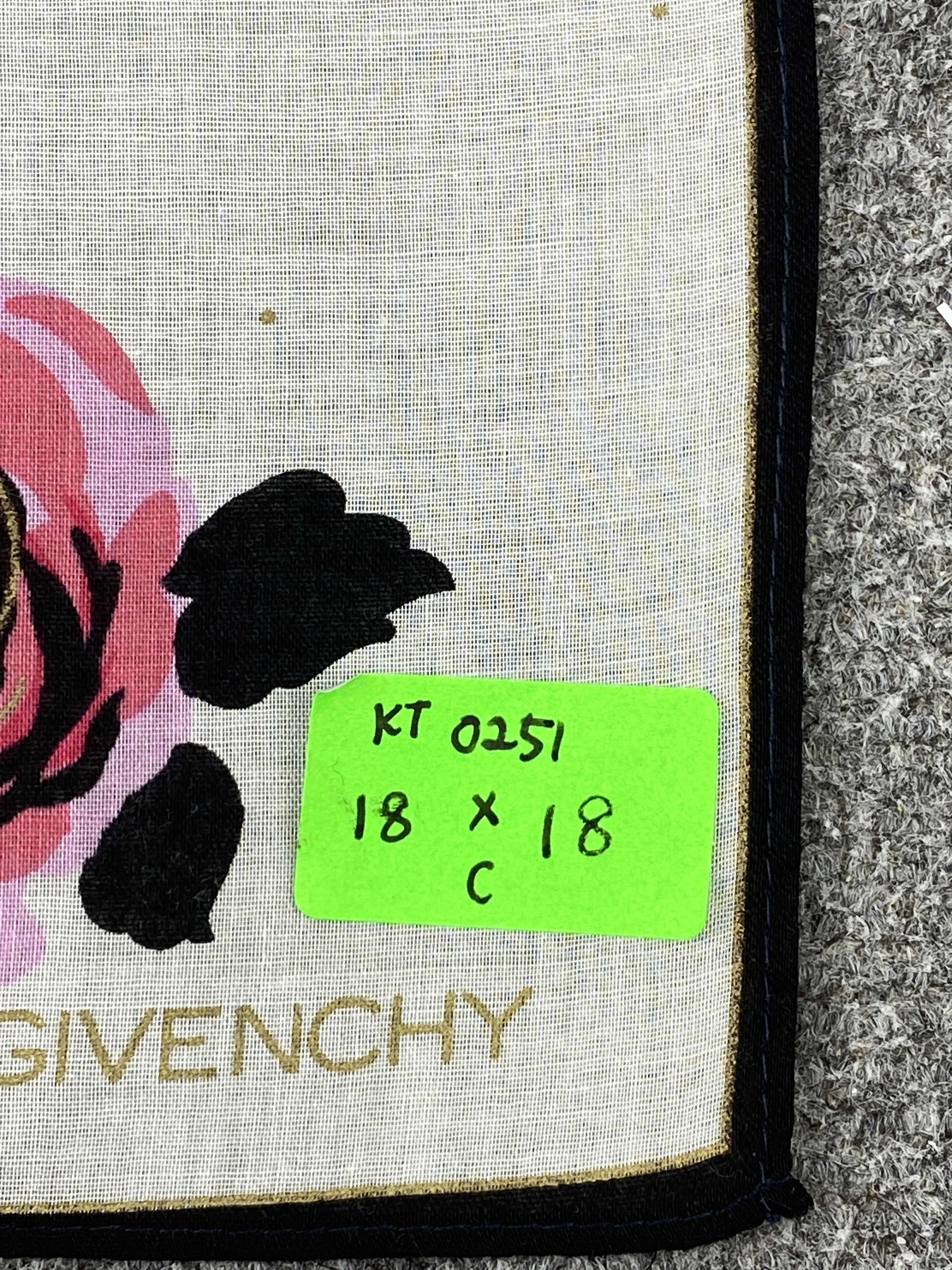 Givenchy Vintage Givenchy Handkerchief / Neckerchief KT0251 Size ONE SIZE - 8 Thumbnail