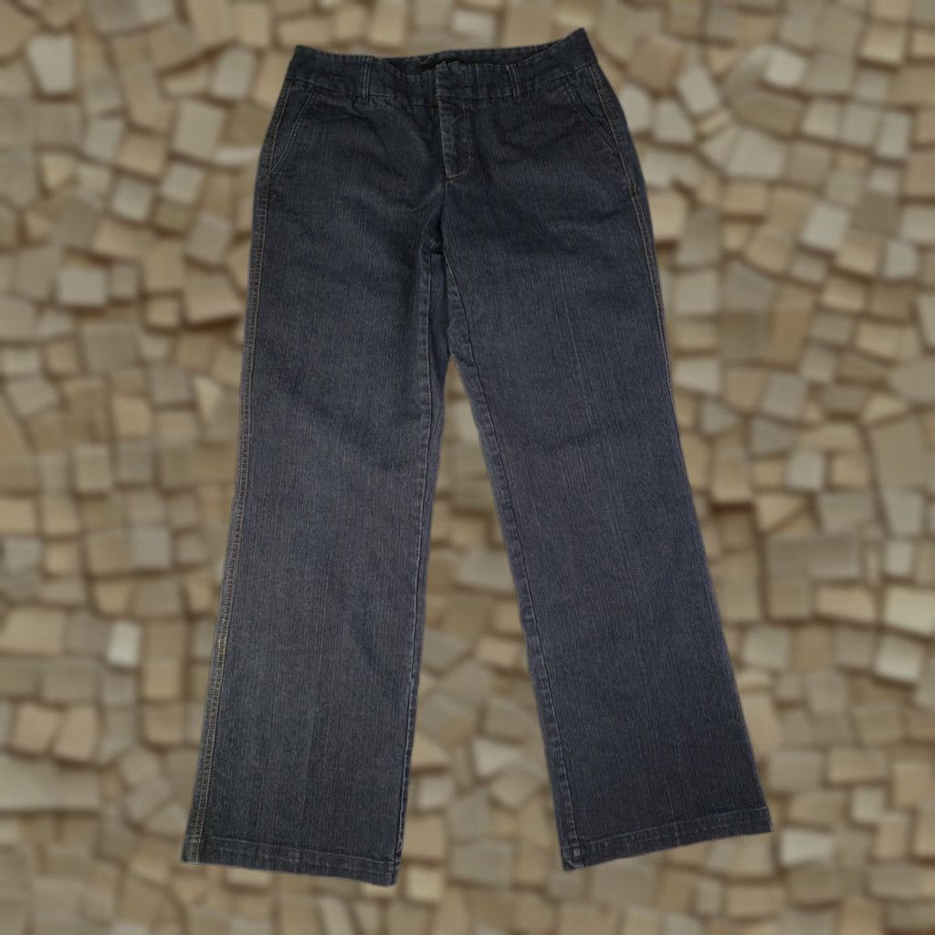 Willi Smith Willi Smith Womens Boot Cut Jeans Size 10 30x30 Mid Rise Medium Wash Blue 30 In Zip Mens? Ladies? Size 32" / US 10 / IT 46 - 1 Thumbnail