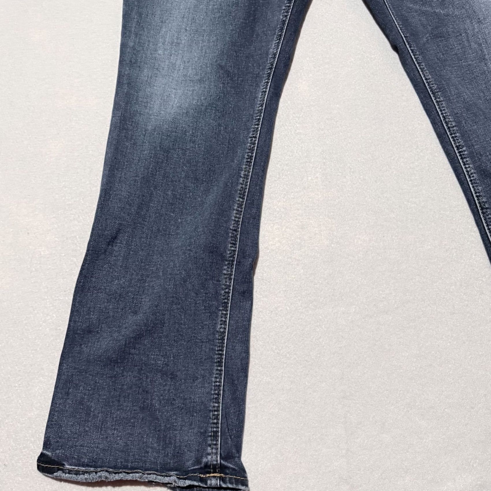 Silver Jeans Co. VINTAGE Silver Jeans Women’s Blue Denim Mid Rise Classic Straight Fit Zip Fly 34x29 Jeans Women Blue 90s Boys Girls Size 24" / US 00 / IT 34 - 5 Thumbnail
