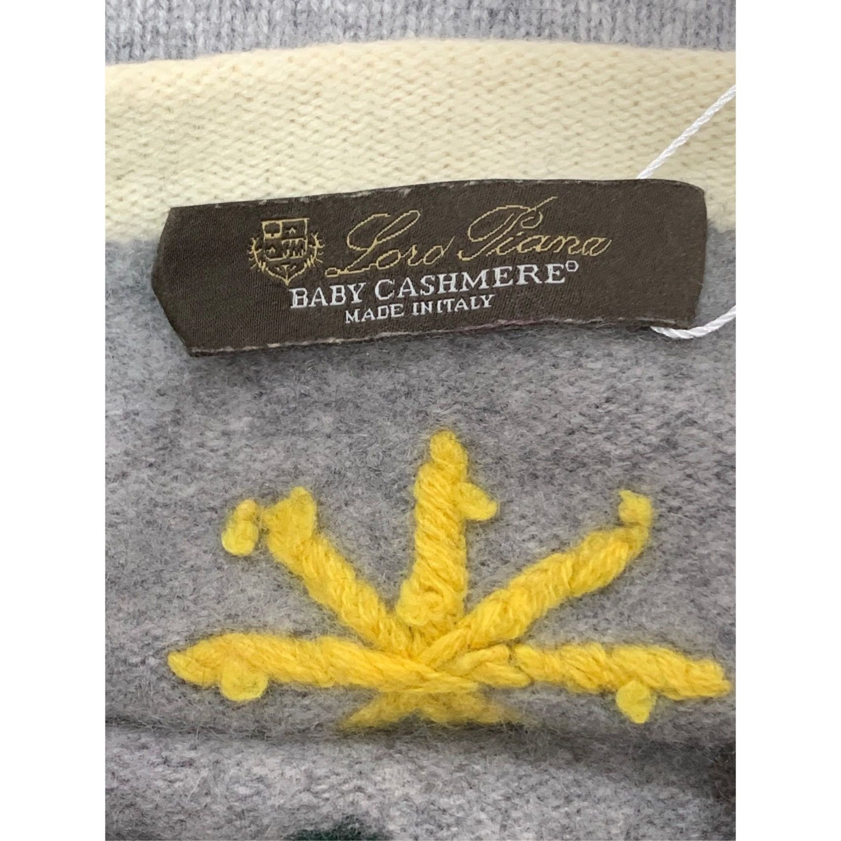 Loro Piana Loro Piana Baby Cashmere Gray Ski-Themed Sweater With Embroi Size S / US 4 / IT 40 - 5 Thumbnail