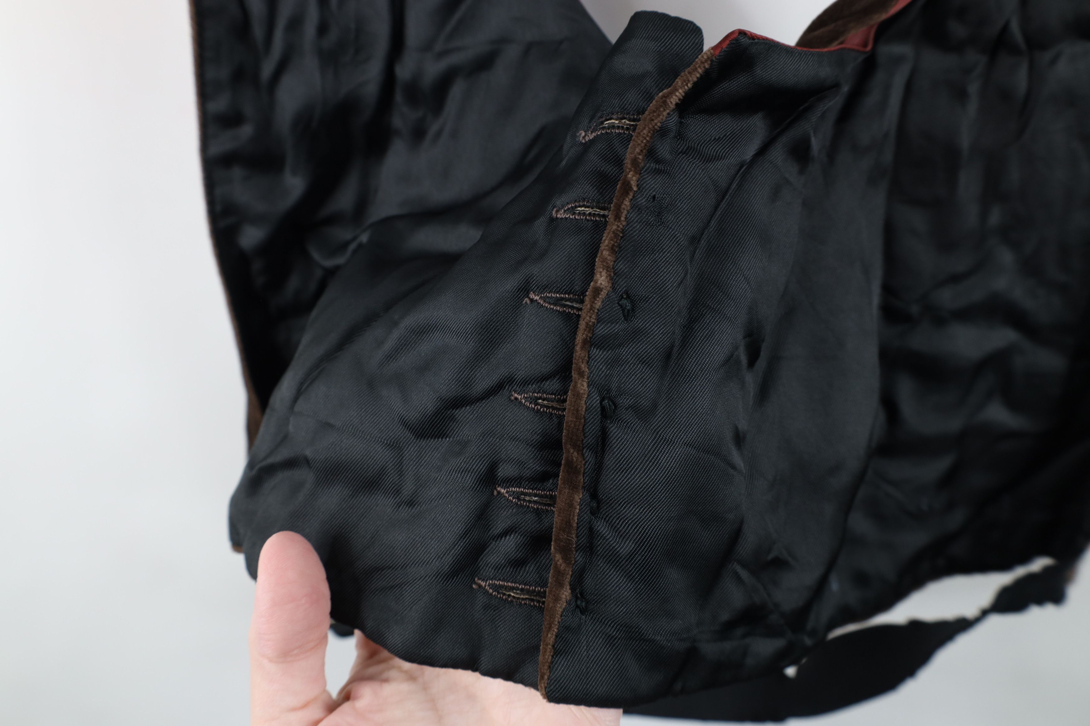 Vintage Vintage 50s Streetwear Velvet Tuxedo Prom Suit Vest Brown Size US L / EU 52-54 / 3 - 12 Thumbnail