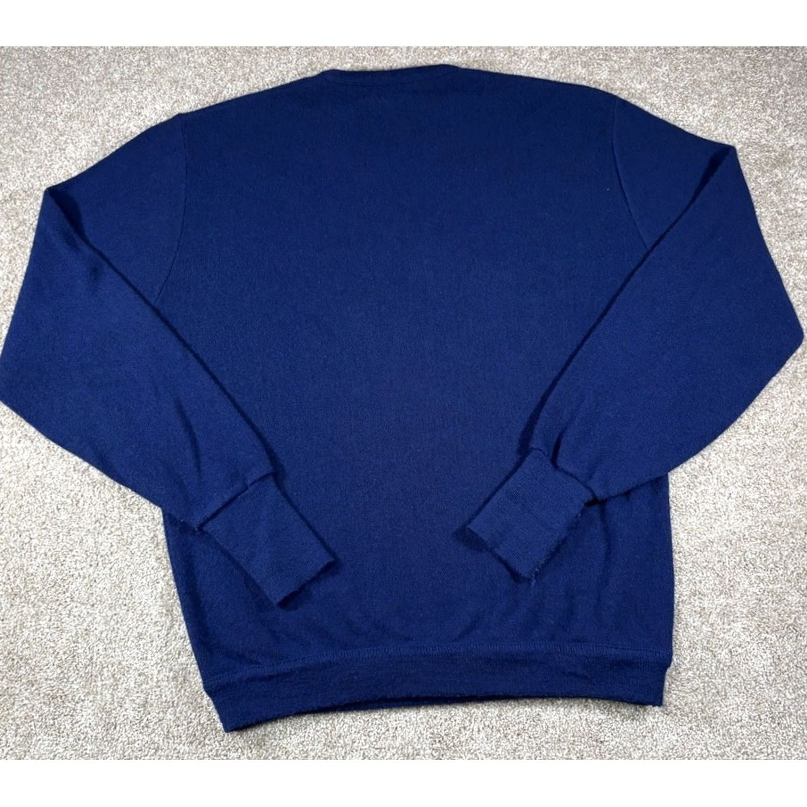 Izod VINTAGE Izod Lacoste Sweater Blue V-Neck Pullover Tall XL TLT Men’s Pullover Casual Business Size US XL / EU 56 / 4 - 6 Thumbnail