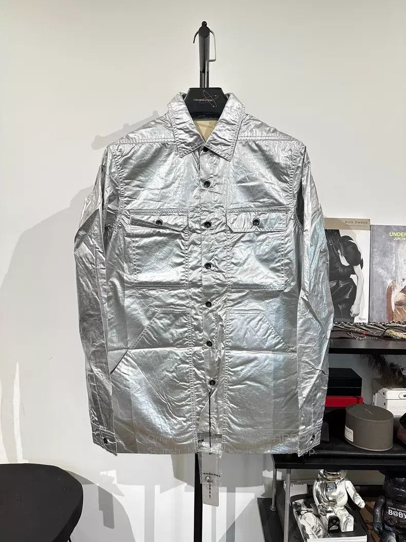 Rick Owens Rick Owens Metallic silver work jacket with large pockets Size US S / EU 44-46 / 1 - 1 Thumbnail