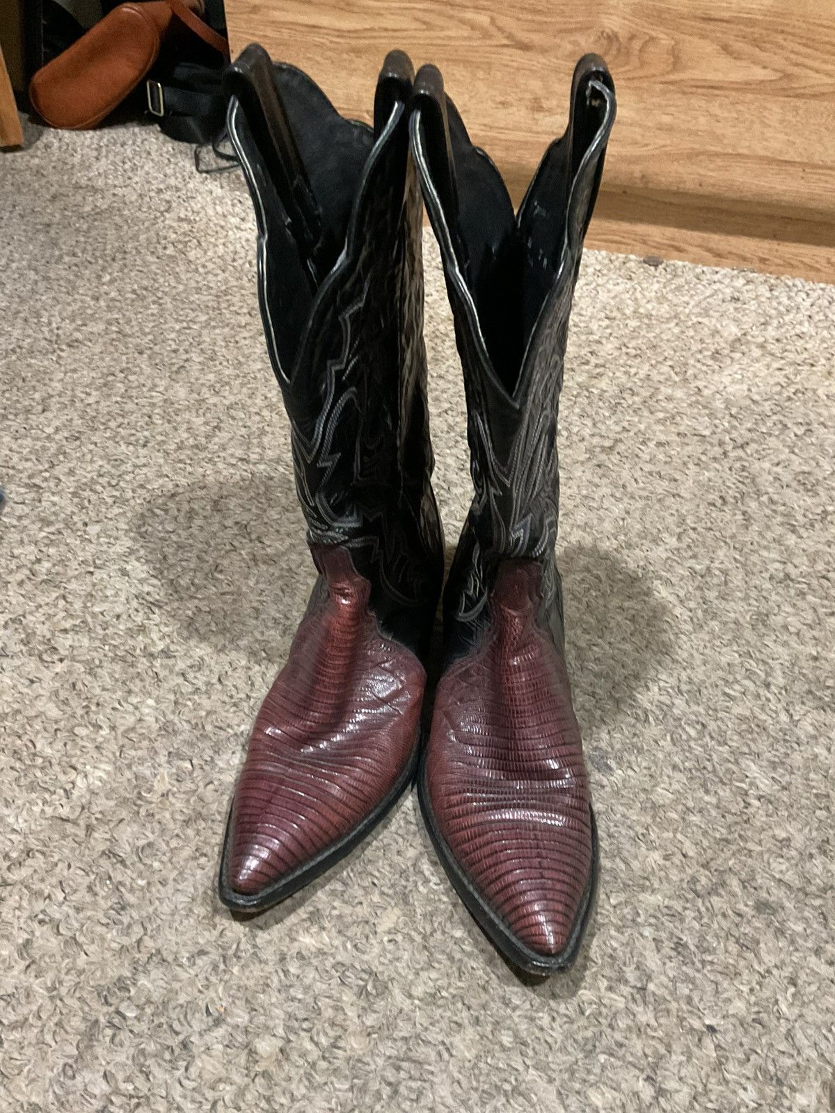 Tony Lama Vintage Tony Lama Black/Maroon Western Boots Size 7 Size US 7 / IT 37 - 1 Thumbnail