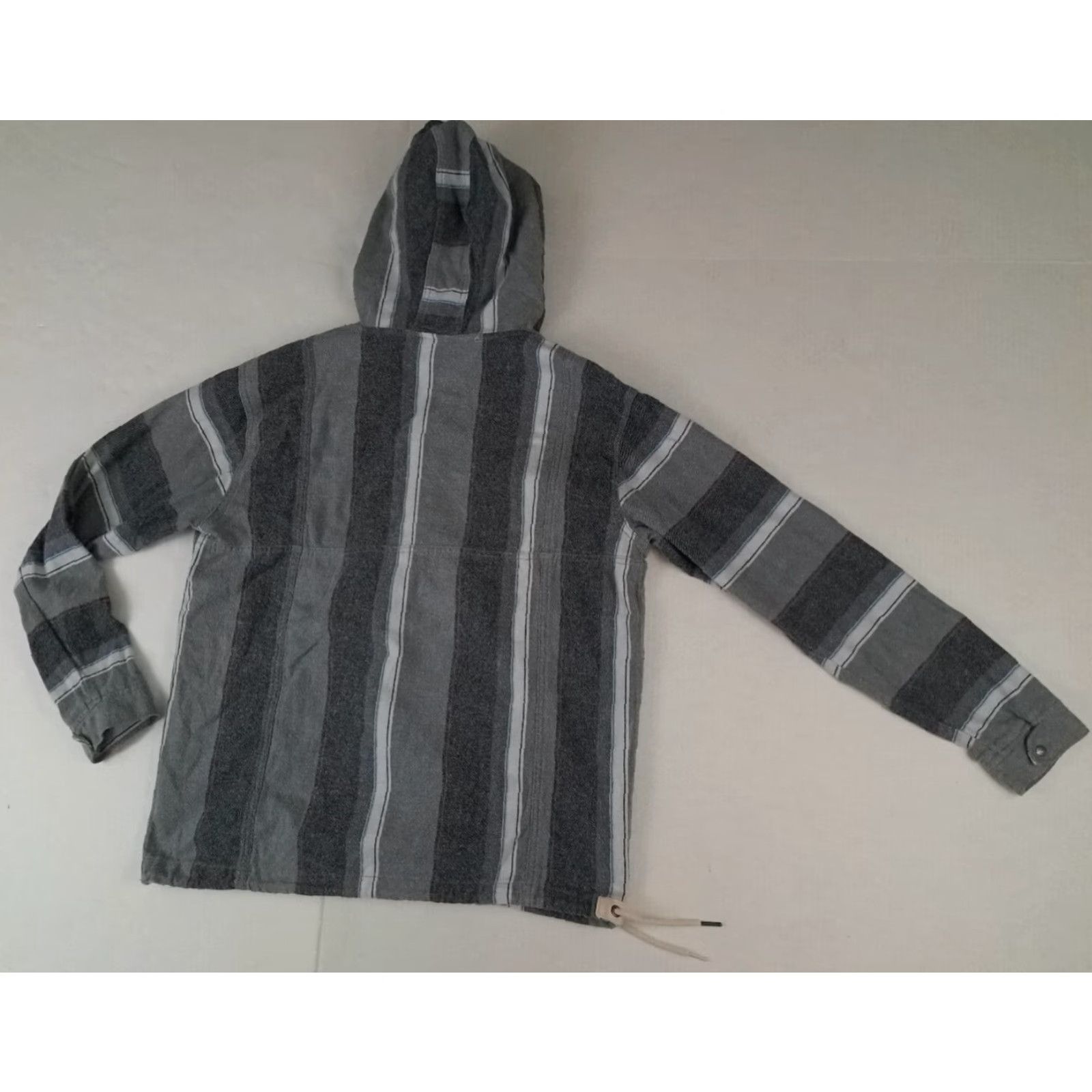 Vintage No Boundaries Woman Hooded Pullover Anorak Shirt 1/4 Button Striped Gray Cotton Blend M Size Womens Activewear Hoodie Size M / US 6-8 / IT 42-44 - 4 Thumbnail