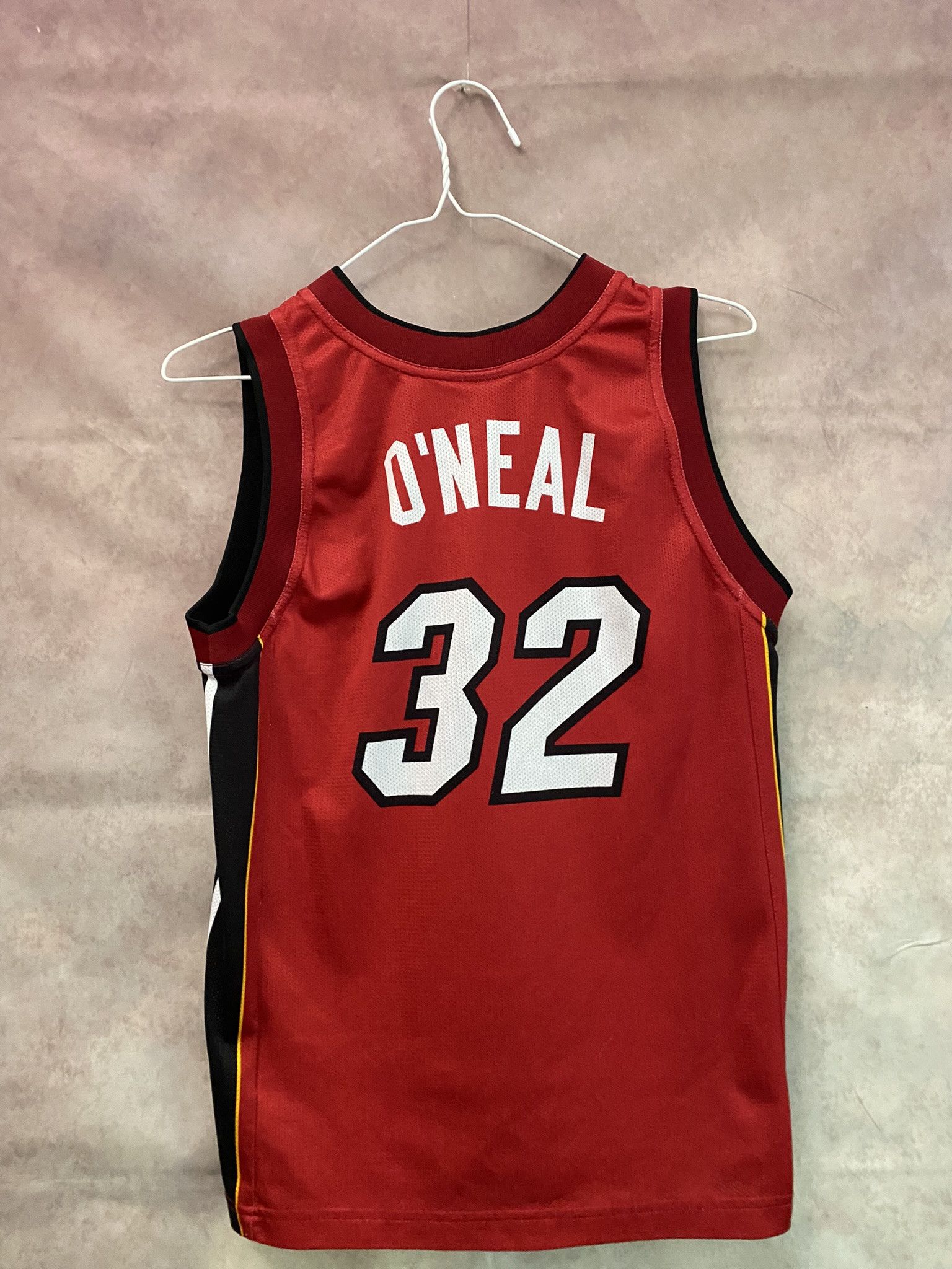 Champion × NBA Shaquille O'Neal #32 Miami Champion Jersey NBA Basketball Size US L / EU 52-54 / 3 - 5 Thumbnail