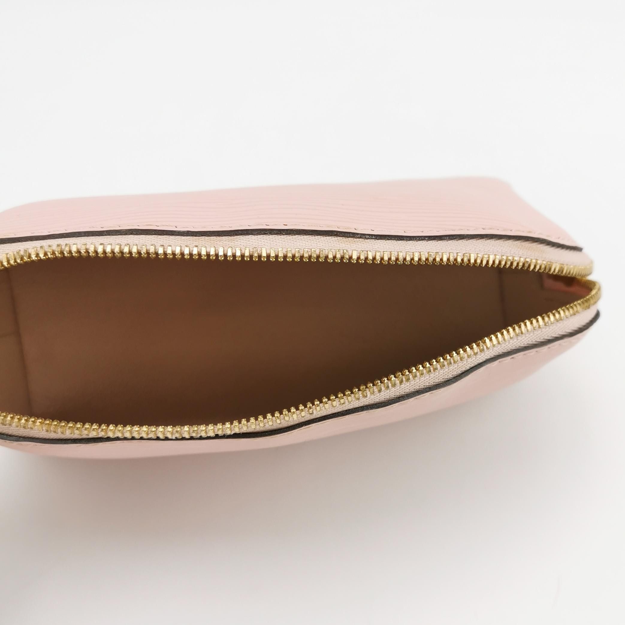Louis Vuitton Louis Vuitton (LV) Small Cowhide Vegetable Tanned Leather S Size ONE SIZE - 1 Thumbnail