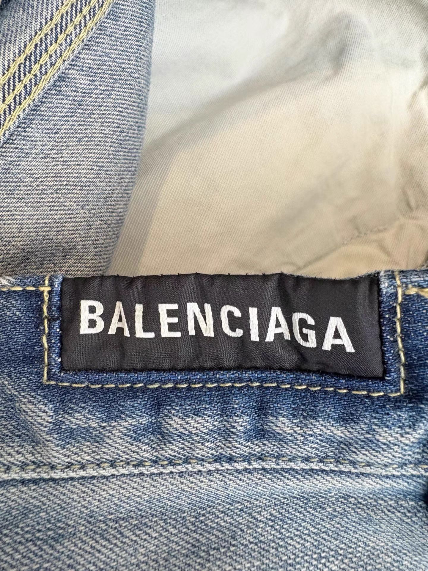 Balenciaga BALENCIAGA Drawstring Washed Distressed Denim Shorts Size US 28 / EU 44 - 3 Thumbnail