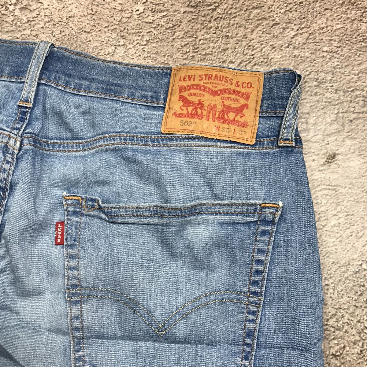 Vintage Vintage 90s Levis Faded Distressed Relaxed Fit Jeans Grunge Size US 33 - 5 Thumbnail