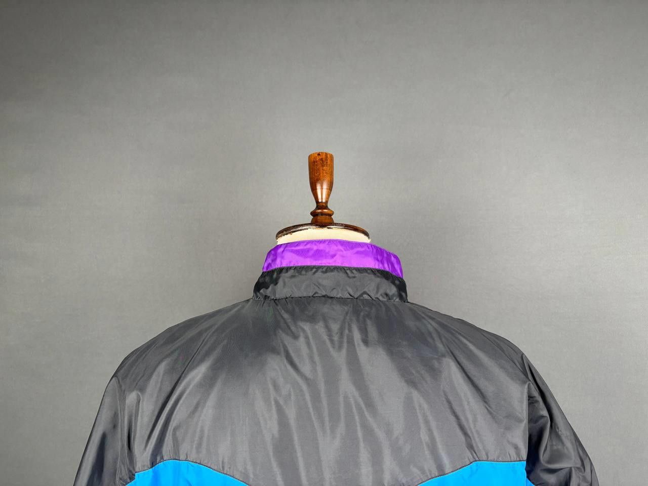 Nike Nike Windbreaker Jacket Size XL Black Blue Purple Vintage Size US XL / EU 56 / 4 - 8 Thumbnail