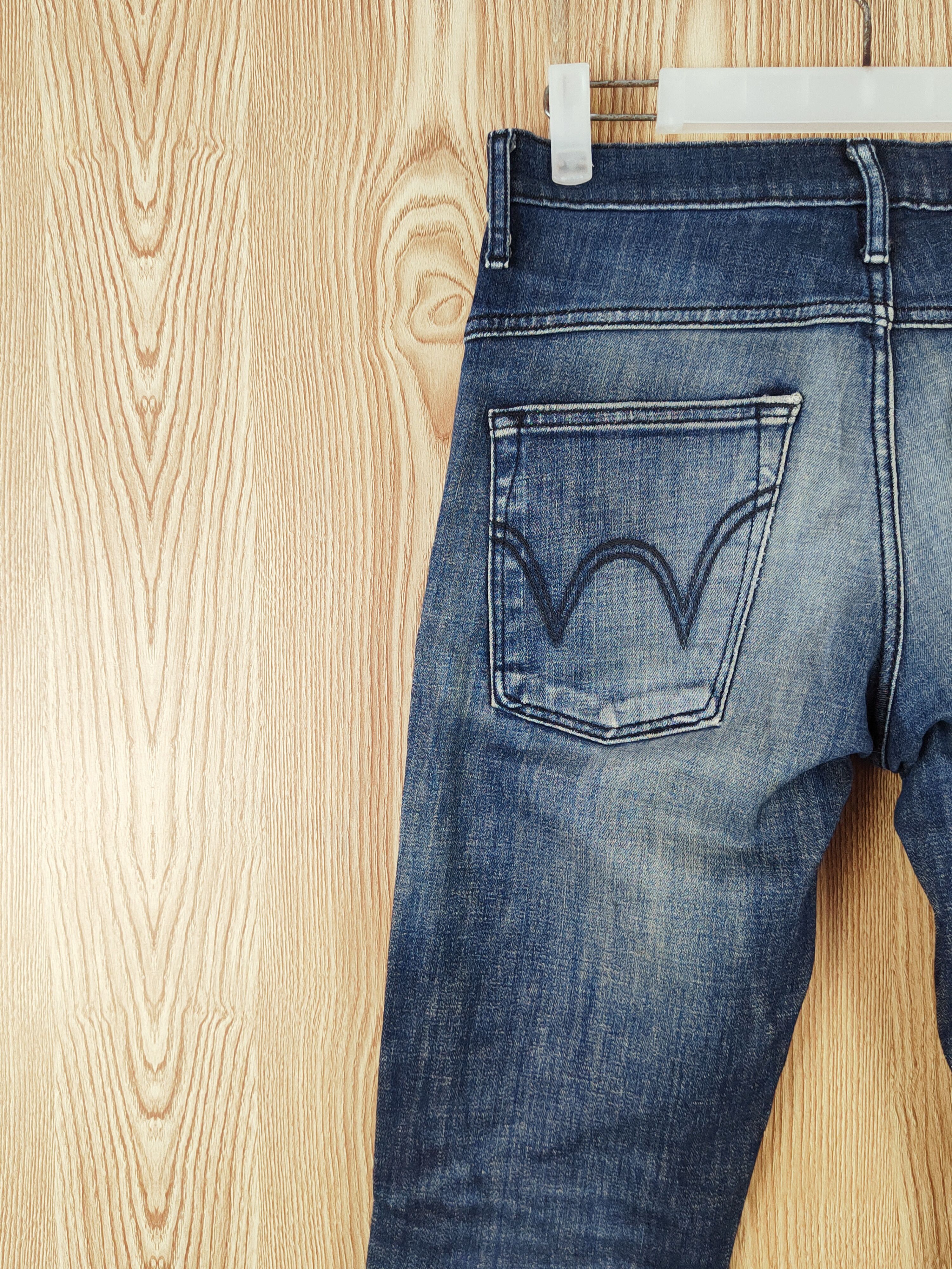 Edwin Edwin Dark Blue Distressed Ripped Jeans #W796 Size US 29 - 10 Thumbnail
