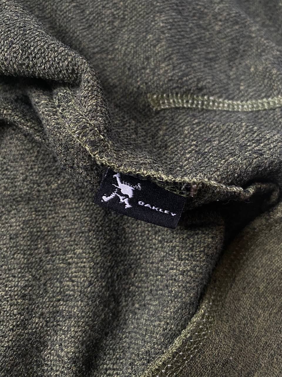 Oakley × Vintage Vintage Oakley Mini Logo Y2K Zip Up Hoodie Size US M / EU 48-50 / 2 - 9 Thumbnail