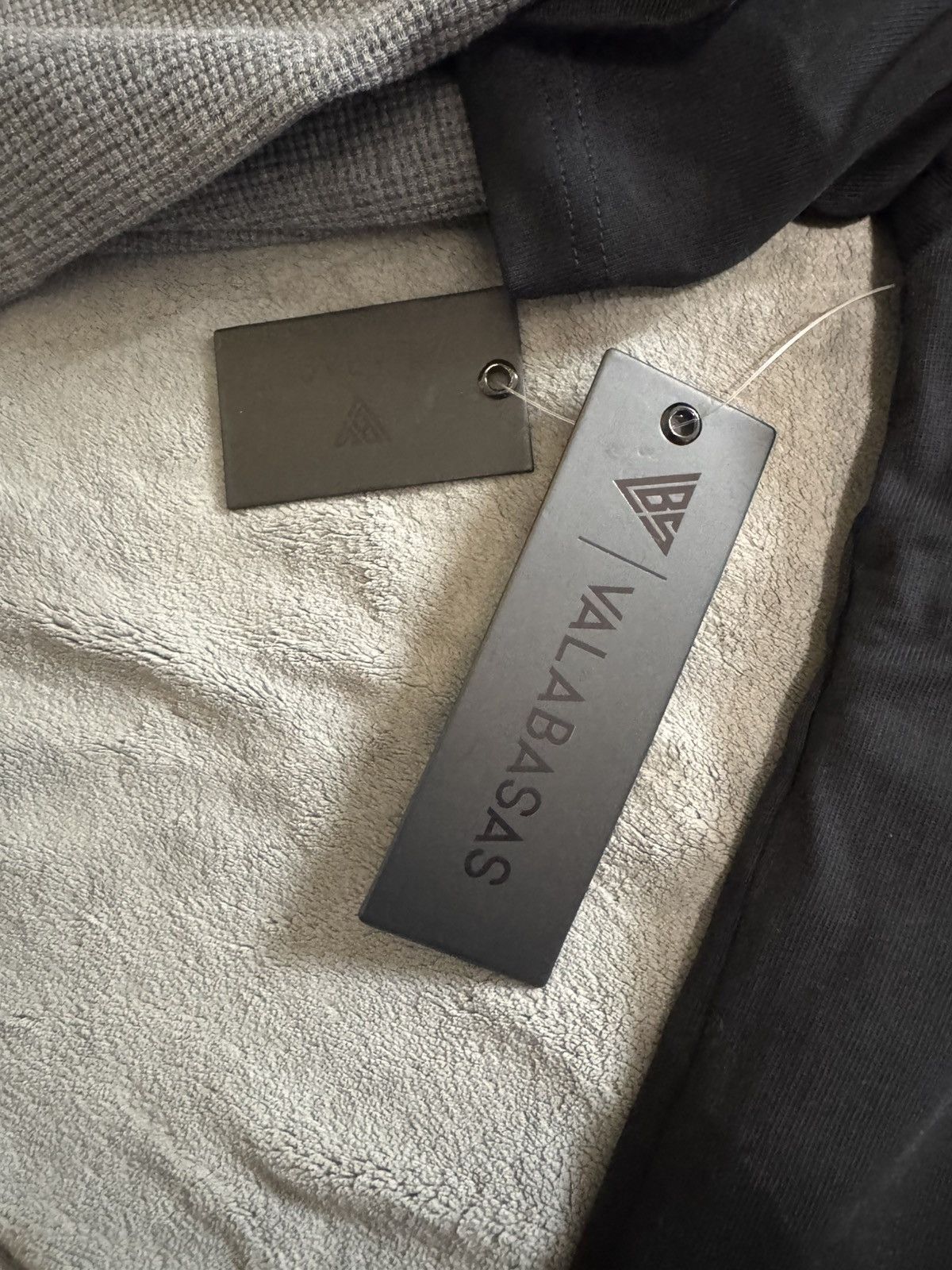 Valabasas Valabasas black/grey thermal long sleeve Size US XXL / EU 58 / 5 - 6 Thumbnail