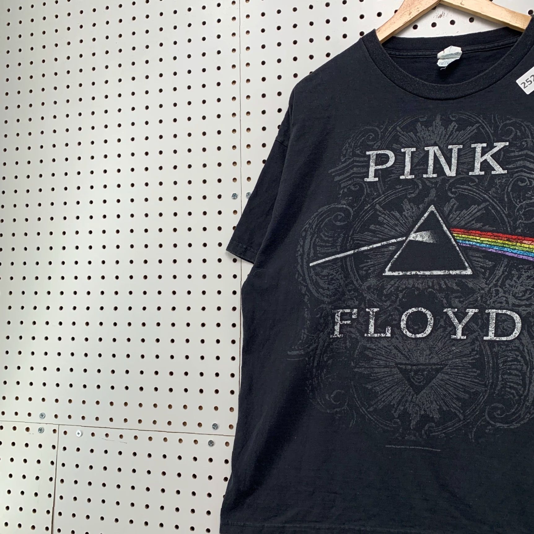 Delta Pink Floyd Shirt Black Dark Side Of The Moon Music Band Tee Adult XL 24x28 Mens Size US XL / EU 56 / 4 - 3 Thumbnail