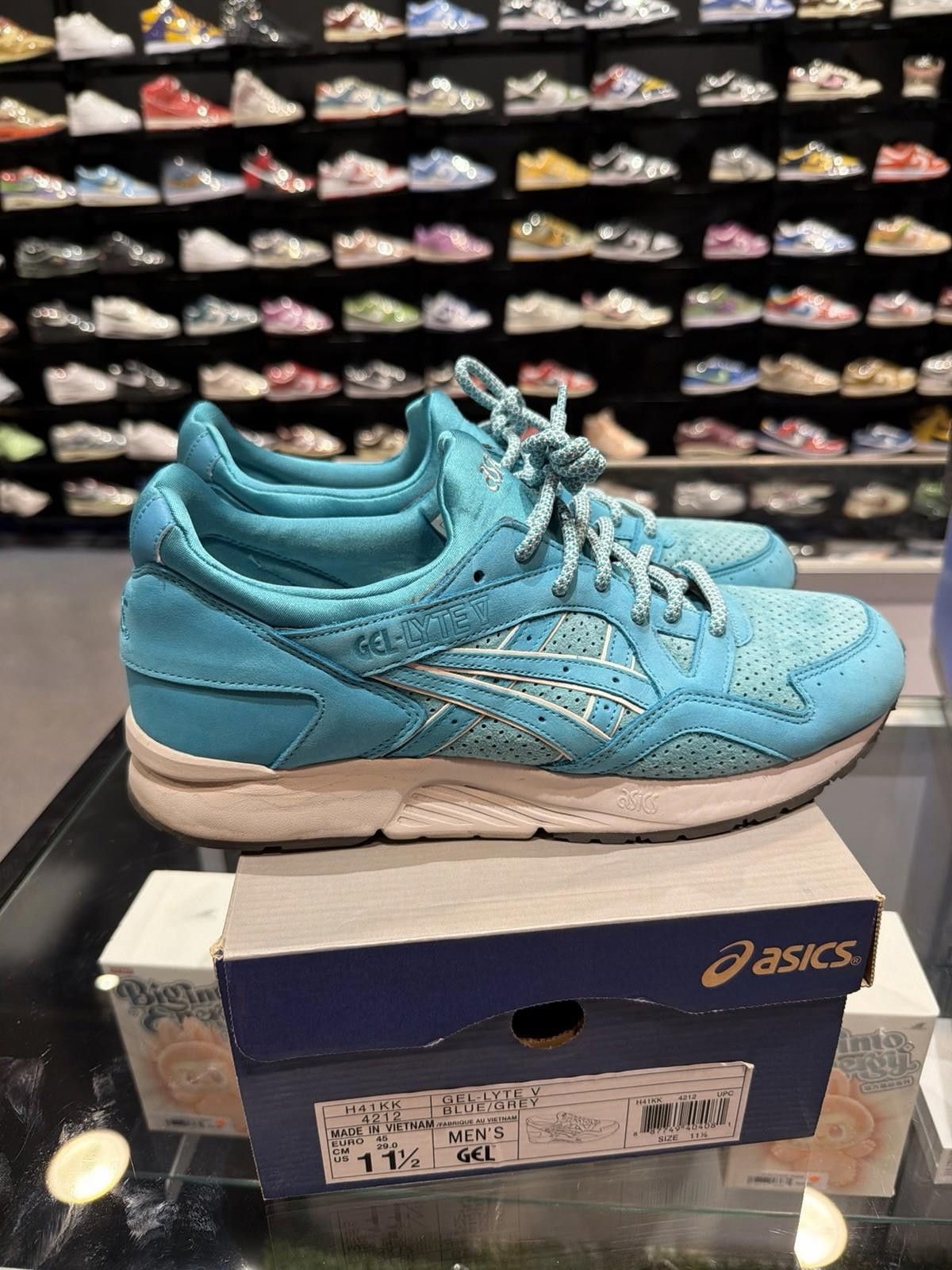 Asics Size 11.5 - ASICS Ronnie Fieg x Gel Lyte 5 Cove EUC Size US 11.5 / EU 44-45 - 2 Thumbnail