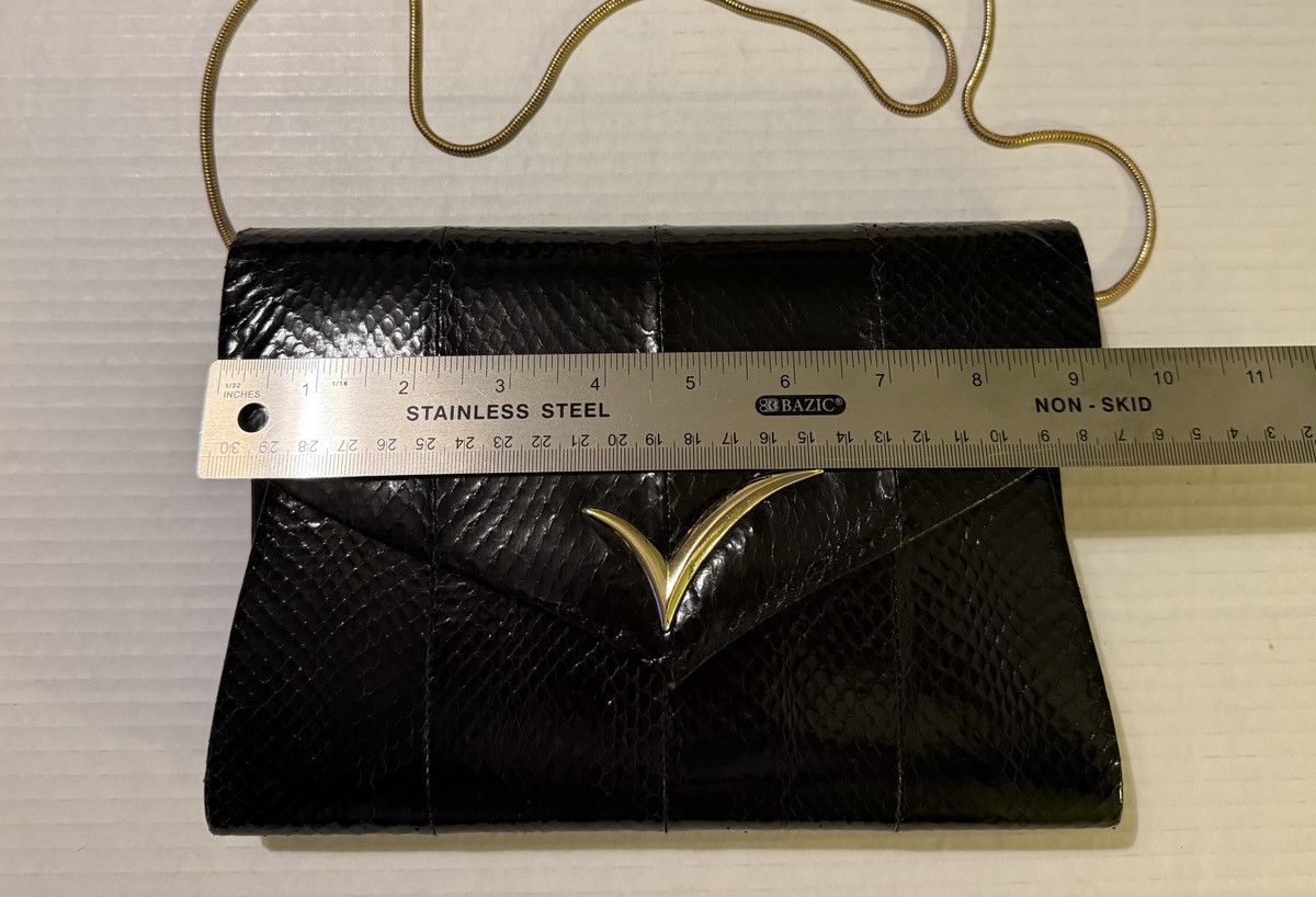 Other Vanna White RARE Vtg Black Snakeskin Clutch w Chain Handbag Size ONE SIZE - 5 Thumbnail