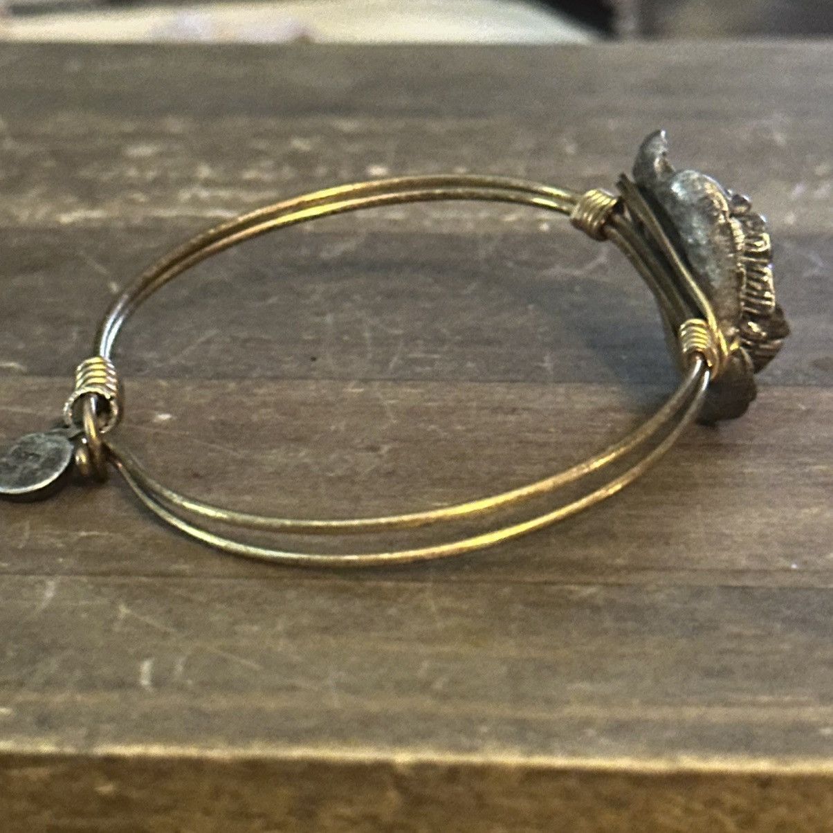Other Luca + Dani two tone rose bangle bracelet Size ONE SIZE - 6 Thumbnail