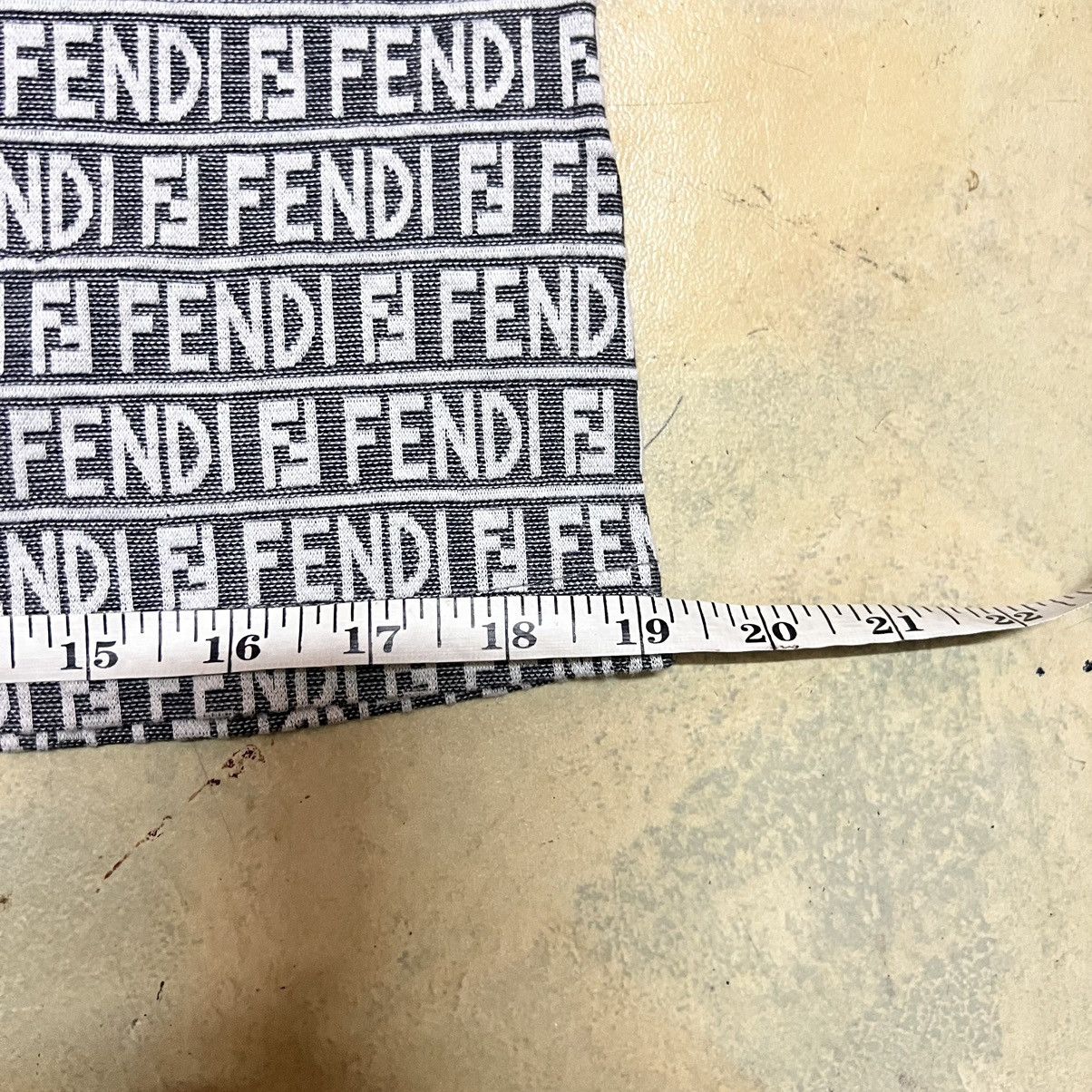 Fendi Fendi Monogram Full Print T Shirt Size S / US 4 / IT 40 - 14 Thumbnail