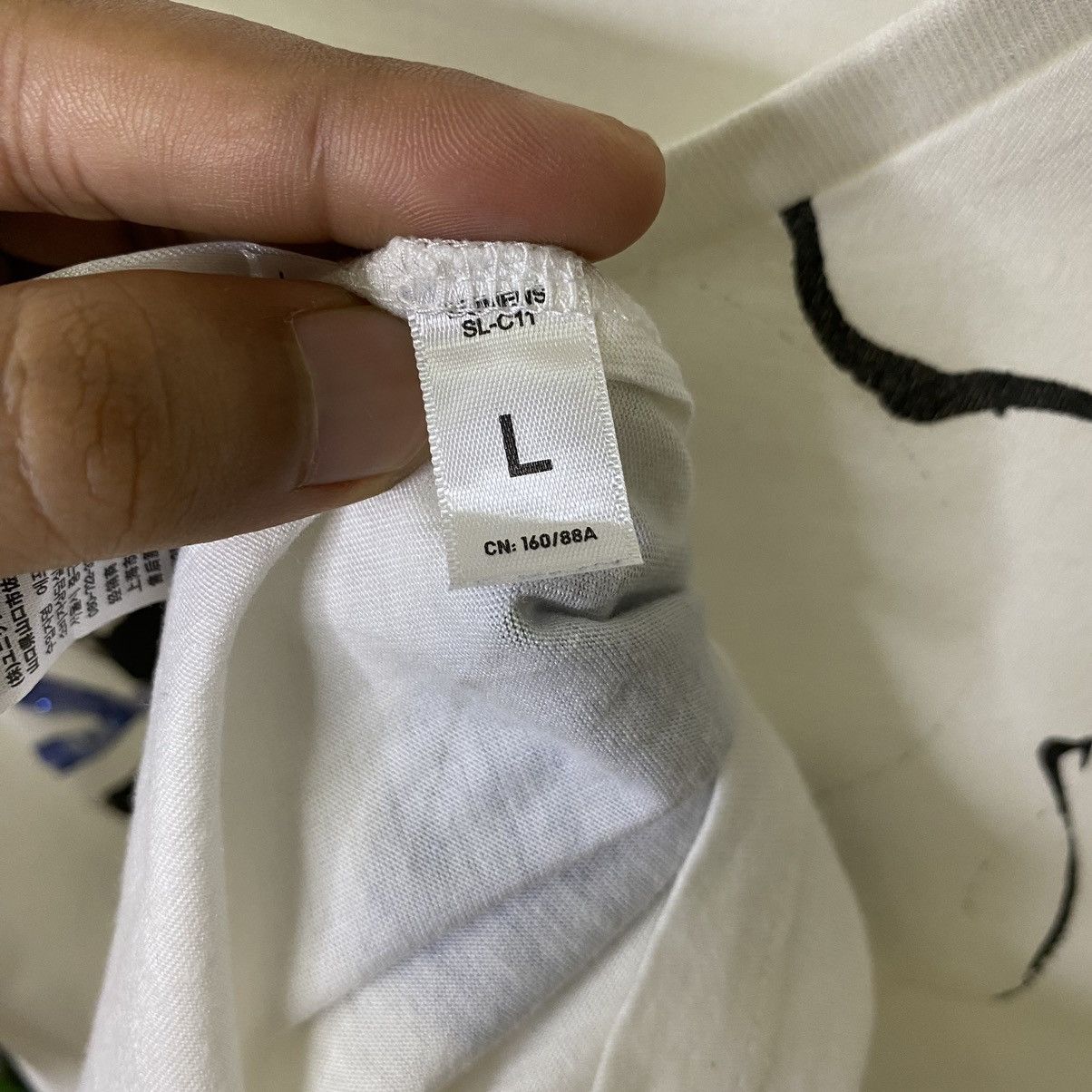 Japanese Brand × Uniqlo Uniqlo x Sweet Illustration by Yoco Nagamiya Artwork LS Tee Size L / US 10 / IT 46 - 4 Thumbnail