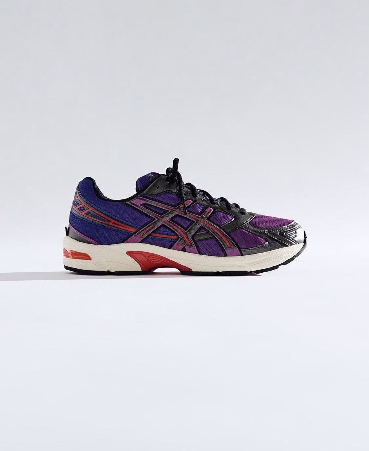 Asics × Kith × Marvel Comics Kith X Marvel Asics Magneto 9.5 Size US 9.5 / EU 42-43 - 7 Thumbnail