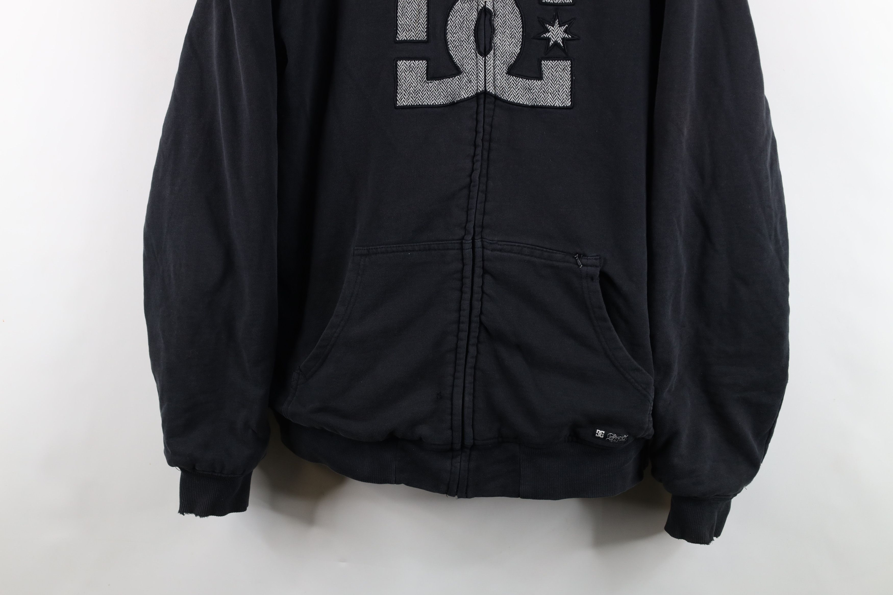 Vintage Vintage Y2K DC Shoes Skateboarding Heavyweight Full Hoodie Size XL / US 12-14 / IT 48-50 - 3 Thumbnail