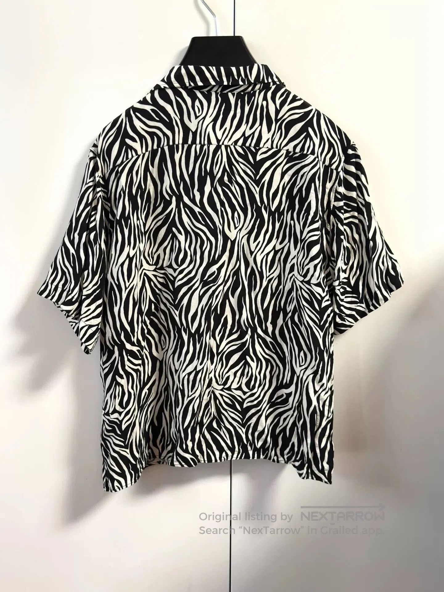 Celine celine black and white zebra print shirt. Size US M / EU 48-50 / 2 - 4 Thumbnail