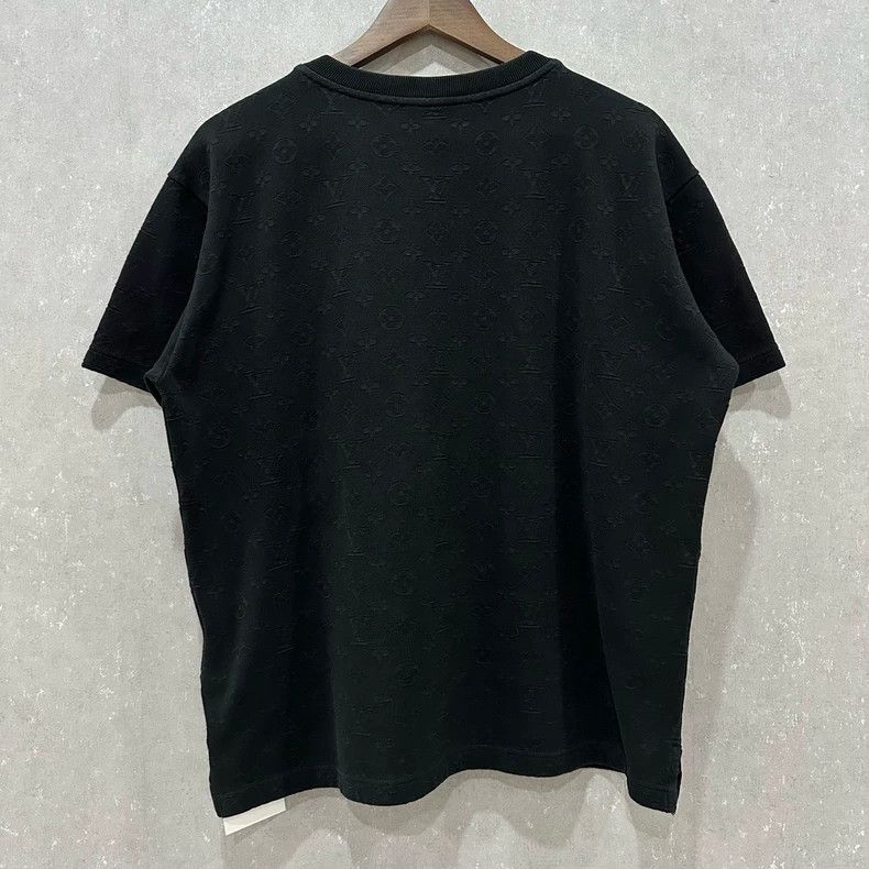 Louis Vuitton Louis Vuitton Black pocket full print short sleeve Size US M / EU 48-50 / 2 - 2 Thumbnail