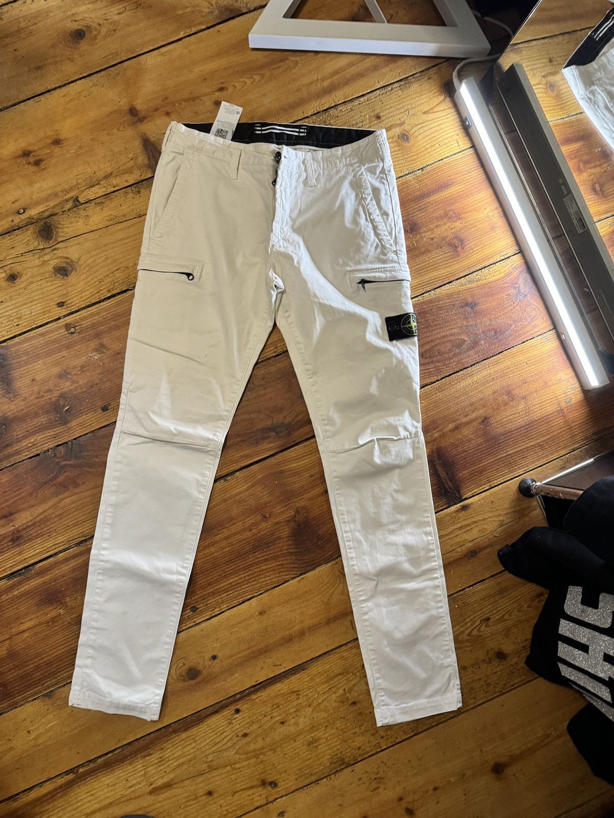 Stone Island Sto e Island casual Pants White Size US 31 - 1 Thumbnail