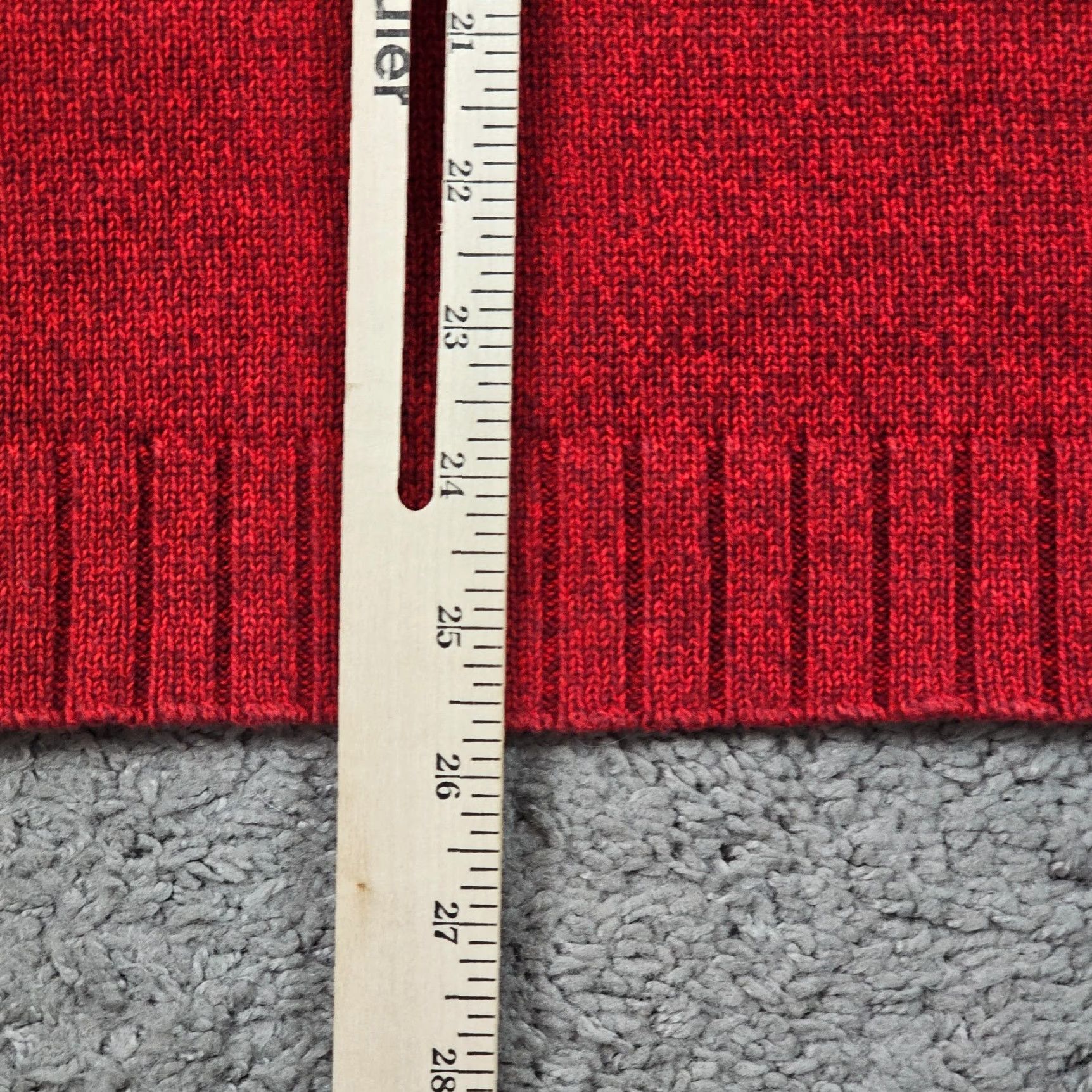 Tommy Hilfiger VINTAGE Tommy Hilfiger Sweater Mens Red Knit Pullover Crewneck Long Sleeve Logo Size US L / EU 52-54 / 3 - 6 Thumbnail