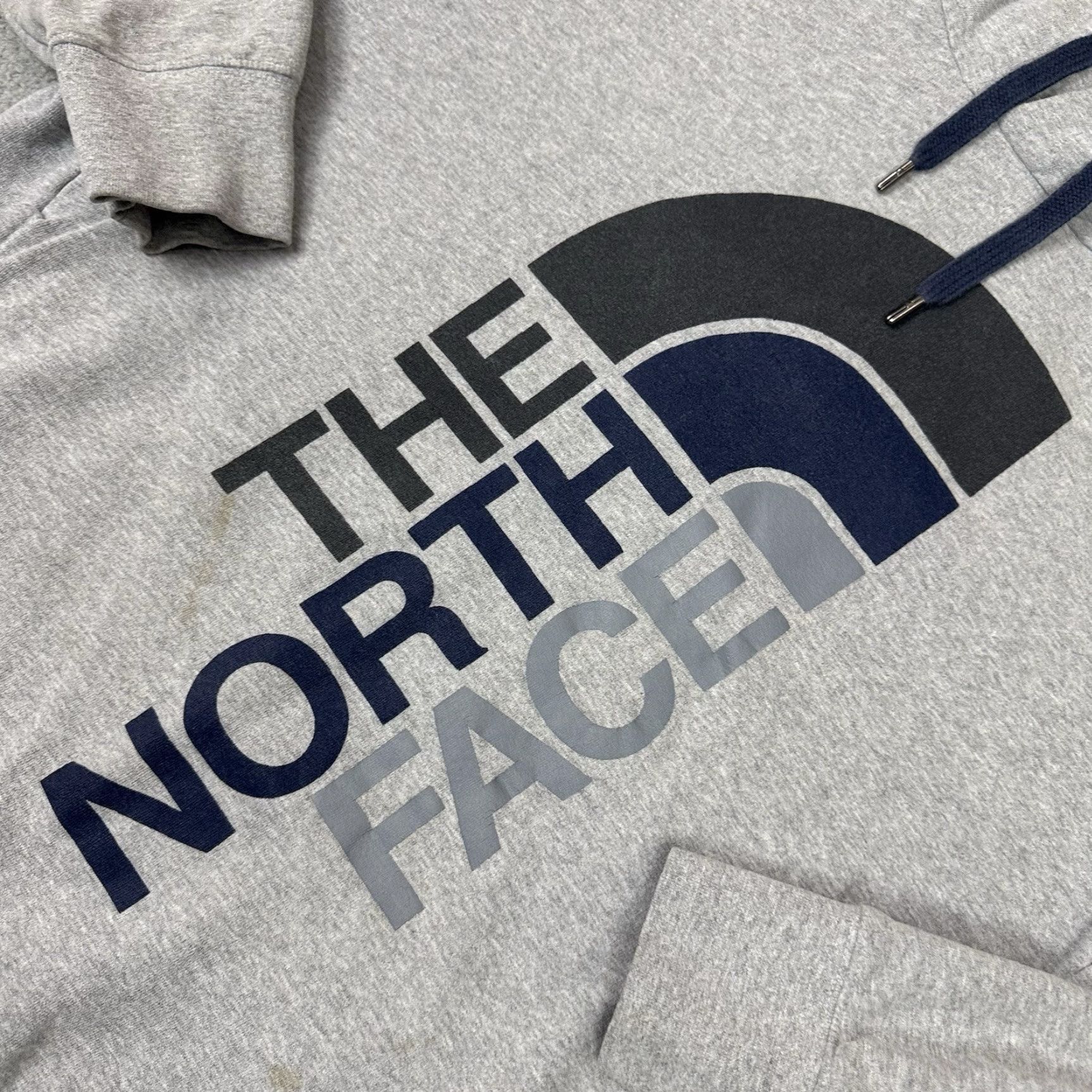 The North Face VINTAGE The North Face Sweatshirt Mens XL Gray Heavy Spell Out Logo Pullover Outdoor TNF Hoodie Size US XL / EU 56 / 4 - 2 Thumbnail