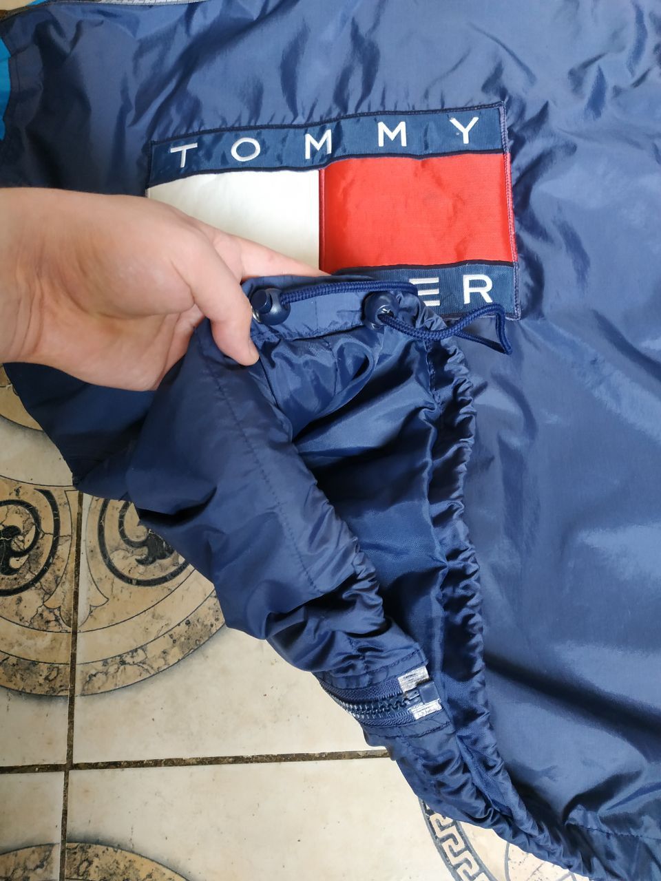 Tommy Hilfiger Vintage 90s Tommy Hilfiger Sailing Gear Big Flag Jacket Size US M / EU 48-50 / 2 - 24 Thumbnail