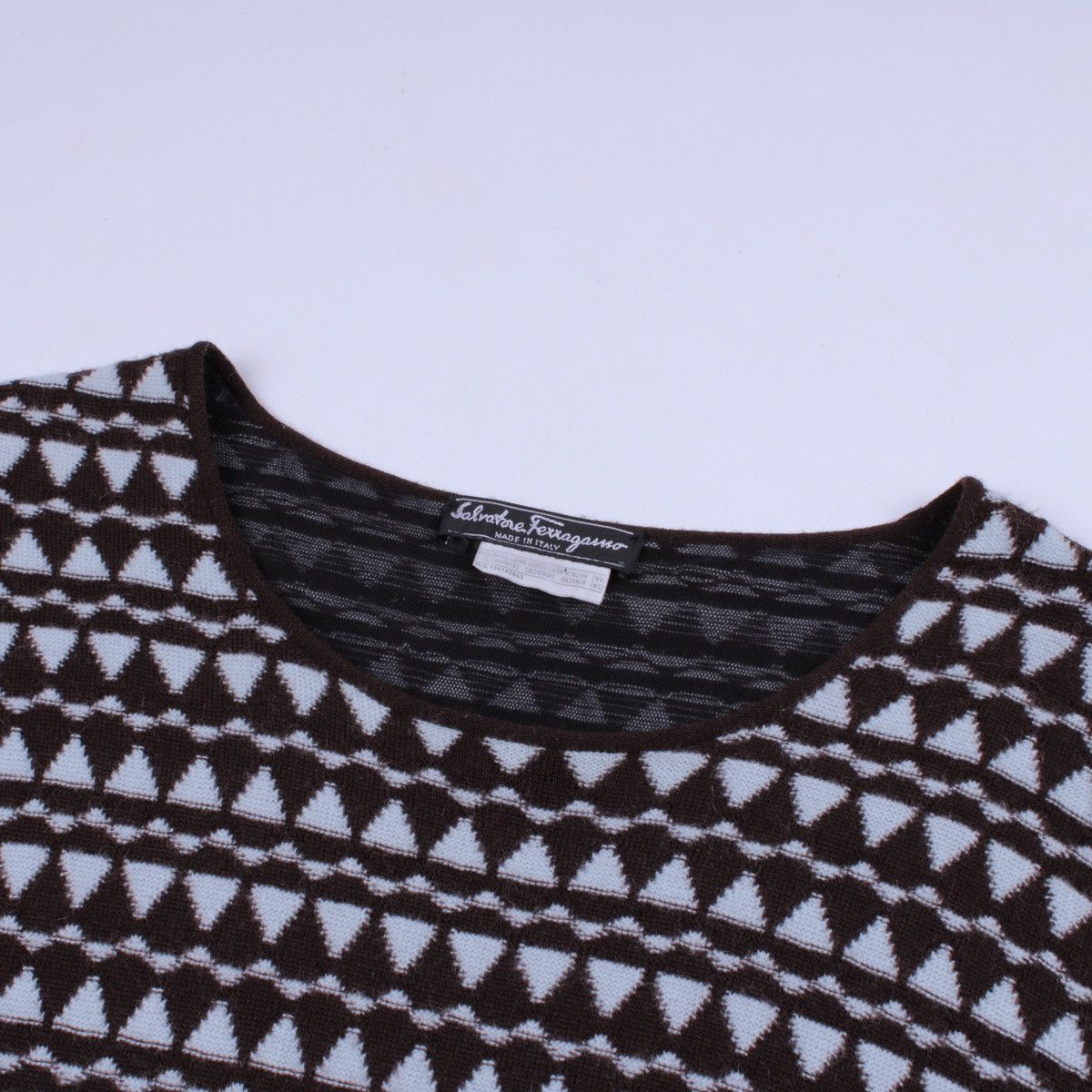 Salvatore Ferragamo × Vintage Vintage Salvatore Ferragamo Wool Cashmere Geometric T-Shirt Size M / US 6-8 / IT 42-44 - 9 Thumbnail