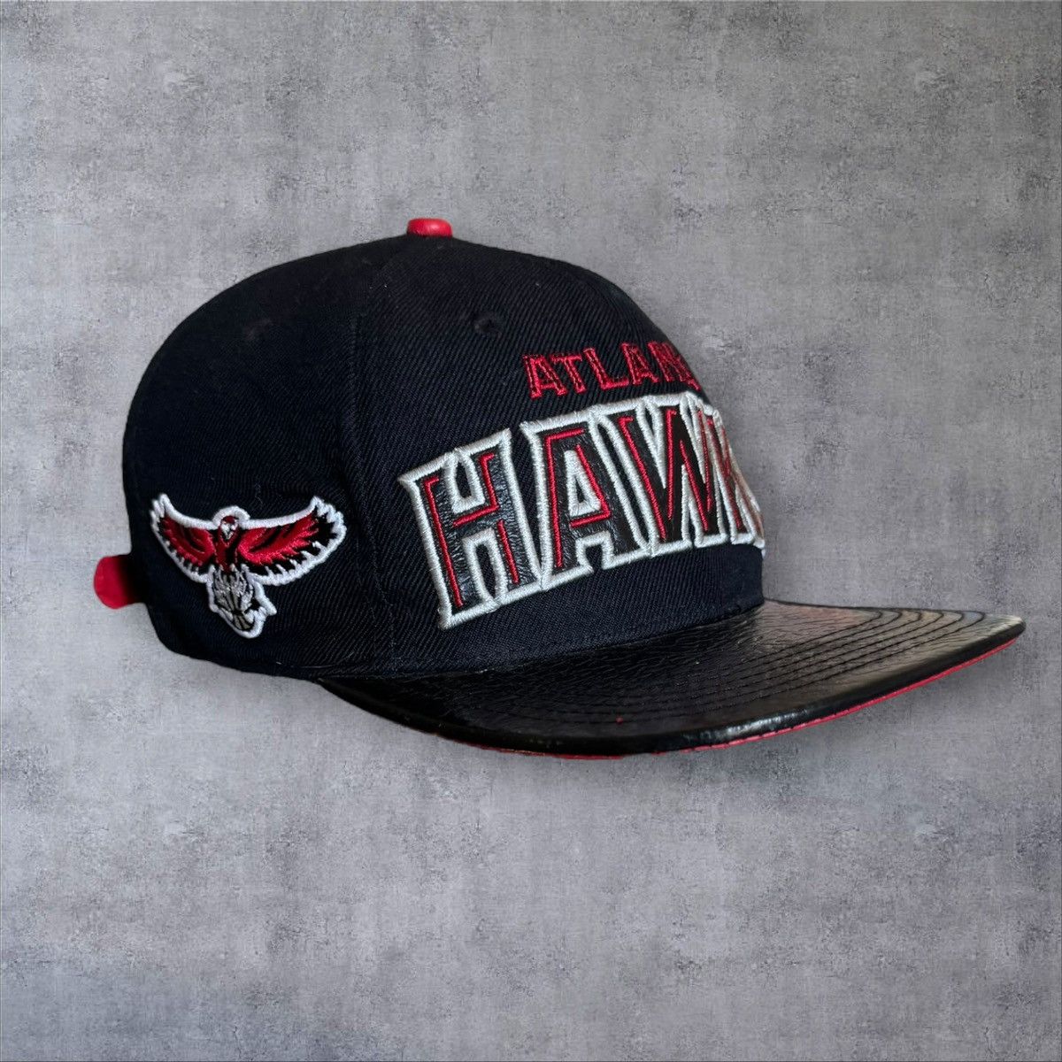 NBA Atlanta Hawks Pro Standard Basketball. Size ONE SIZE - 7 Thumbnail